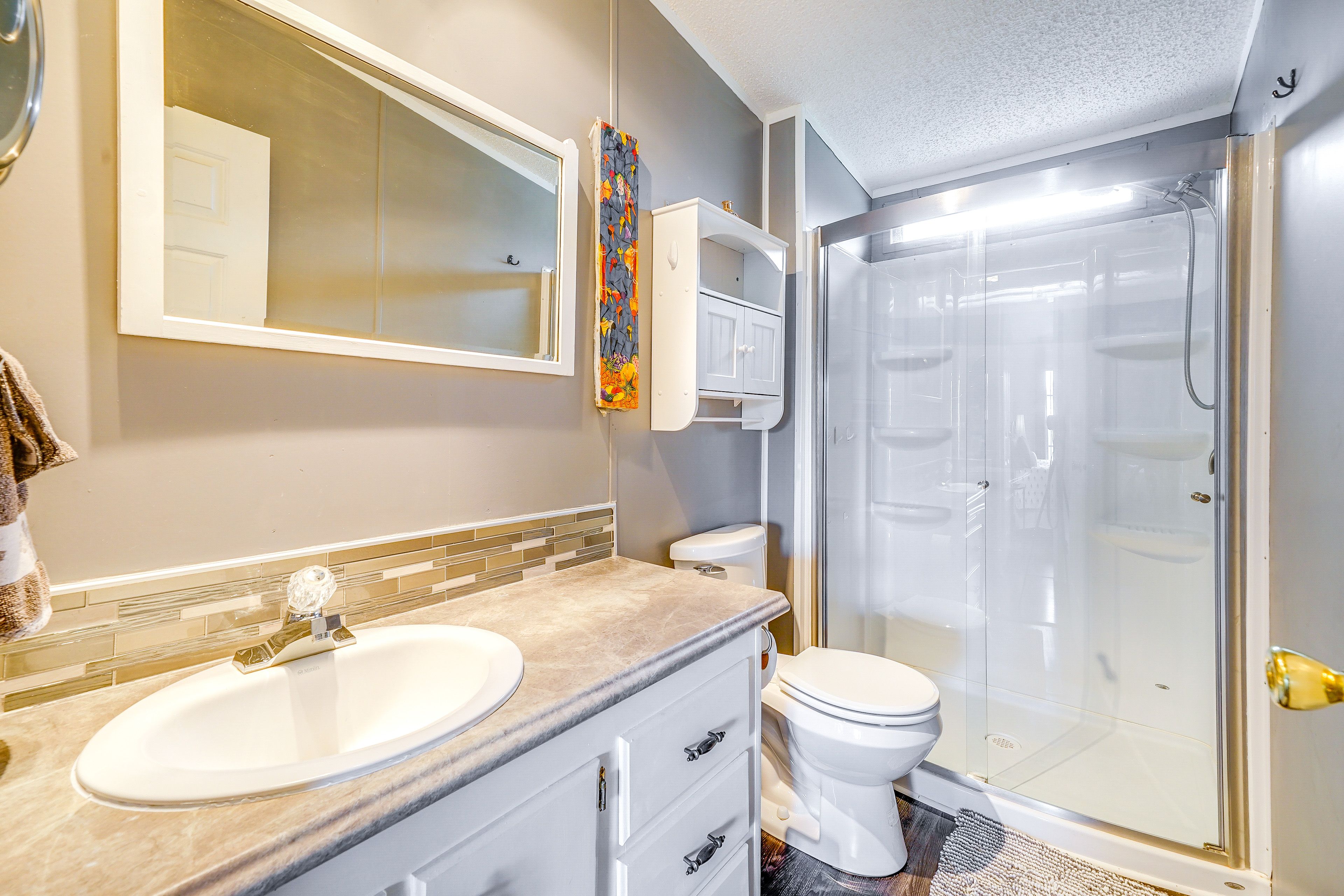 Full Bathroom | Hair Dryer