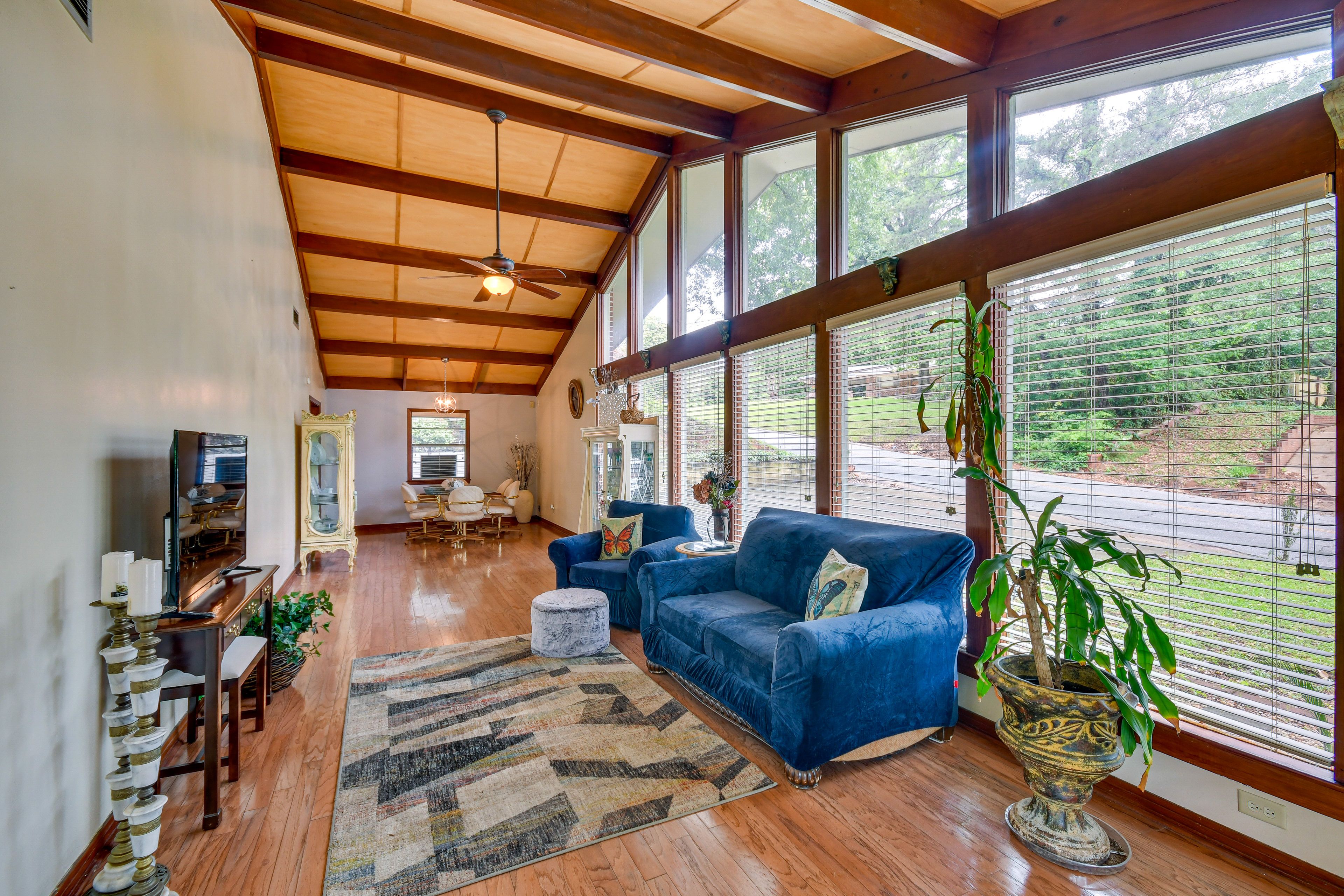 Montgomery Vacation Rental | 3BR | 2BA | 2,167 Sq Ft | Stairs Required to Enter