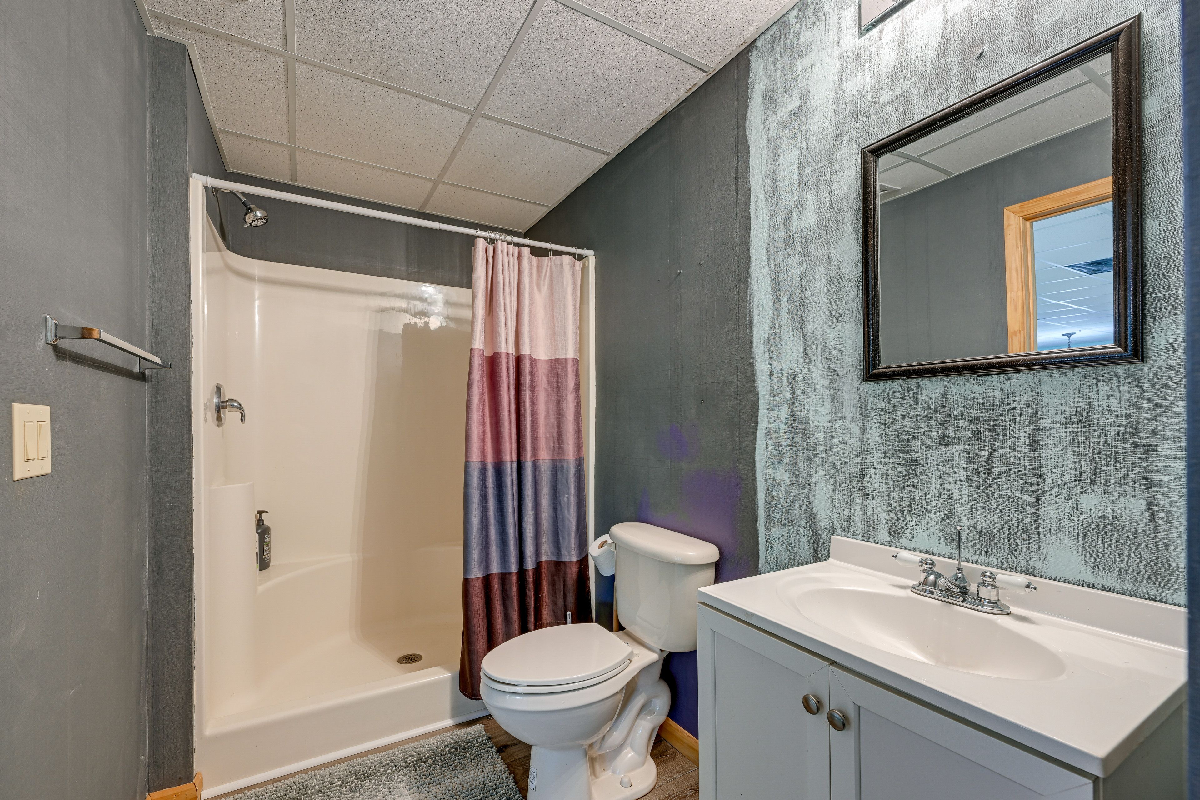 Full Bath | Complimentary Toiletries