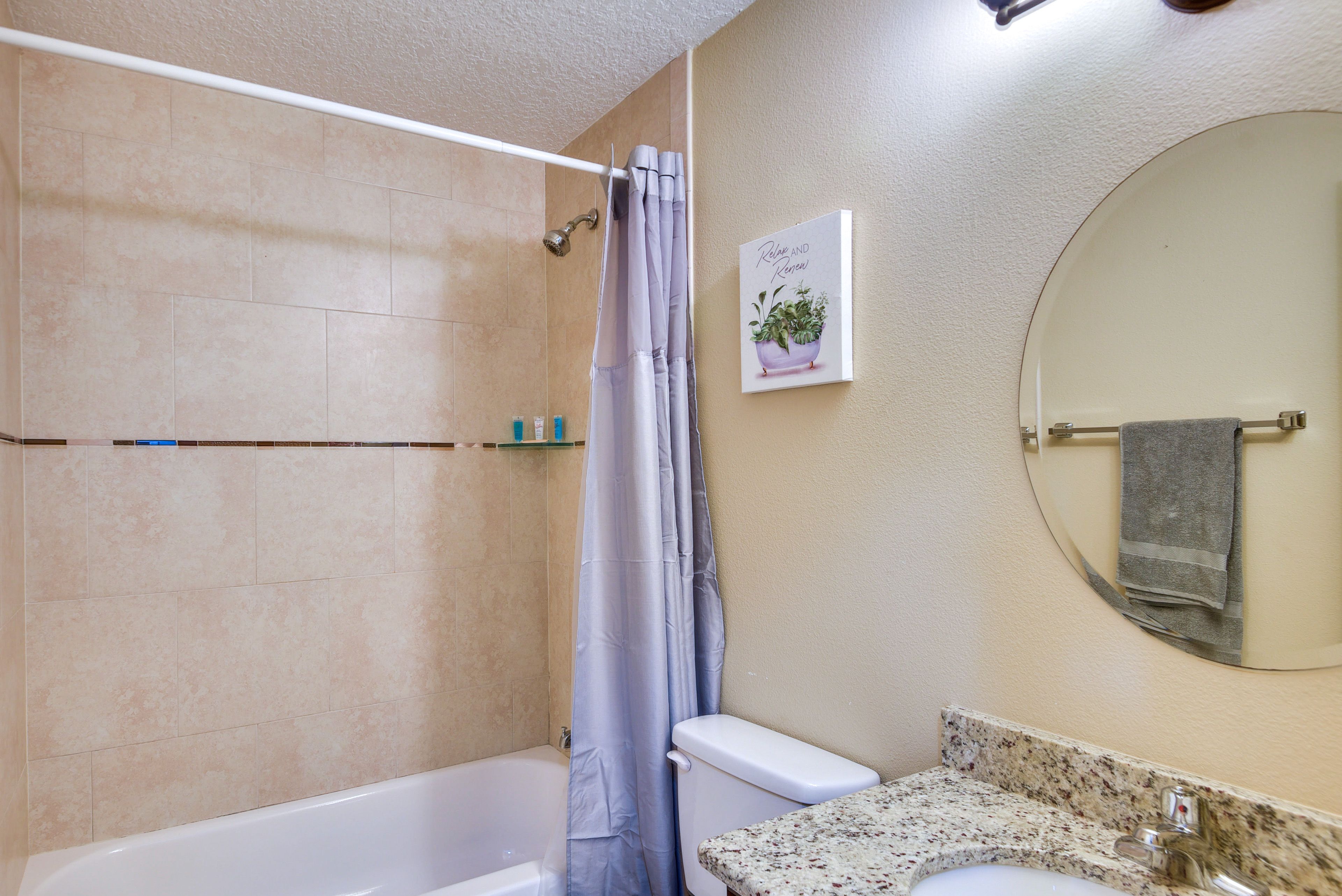 Full Bathroom | Hair Dryer