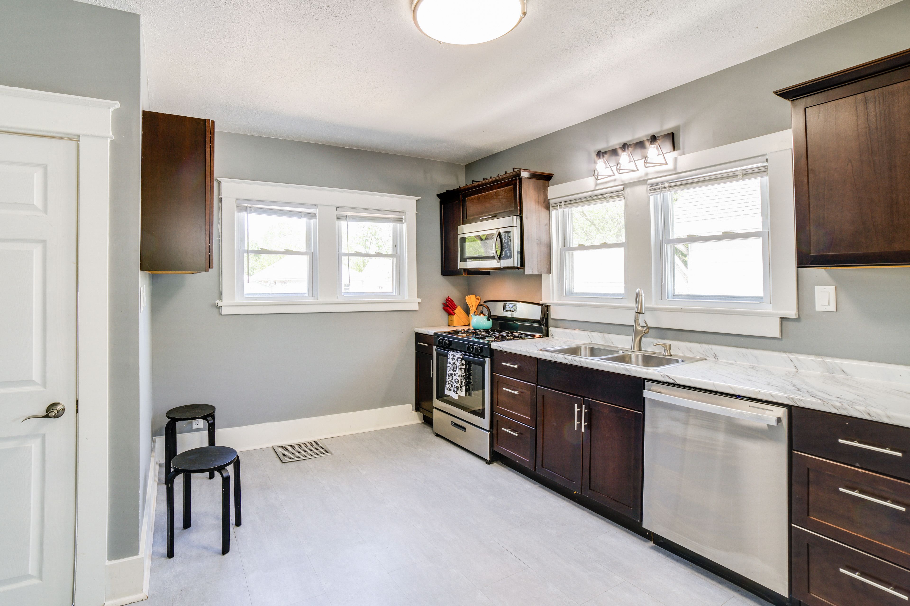 Kitchen | Cooking Basics | Coffee Maker | Blender | Microwave | Toaster | Spices