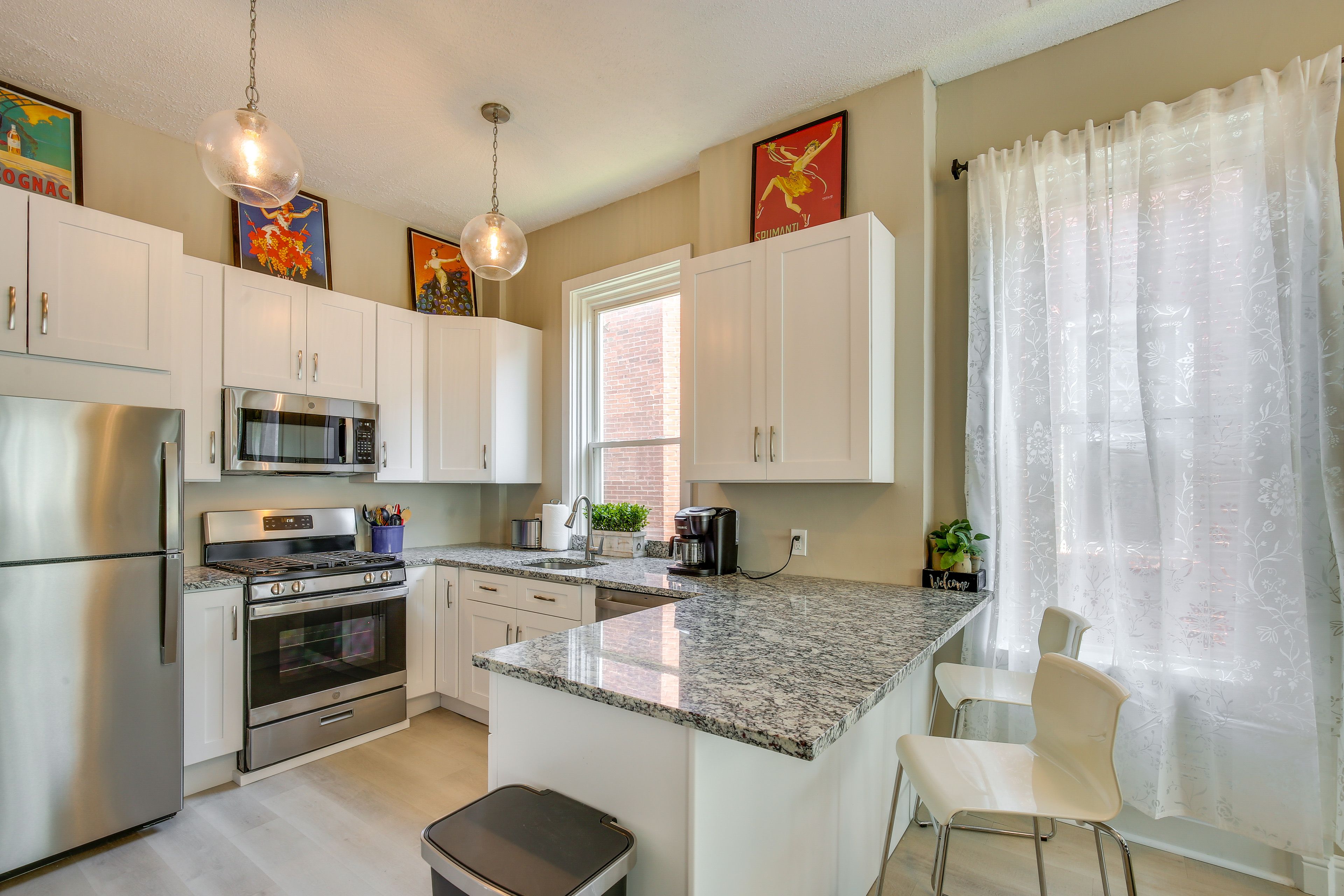Kitchen | Keurig Coffee Maker | Dishwasher | Spices | Toaster
