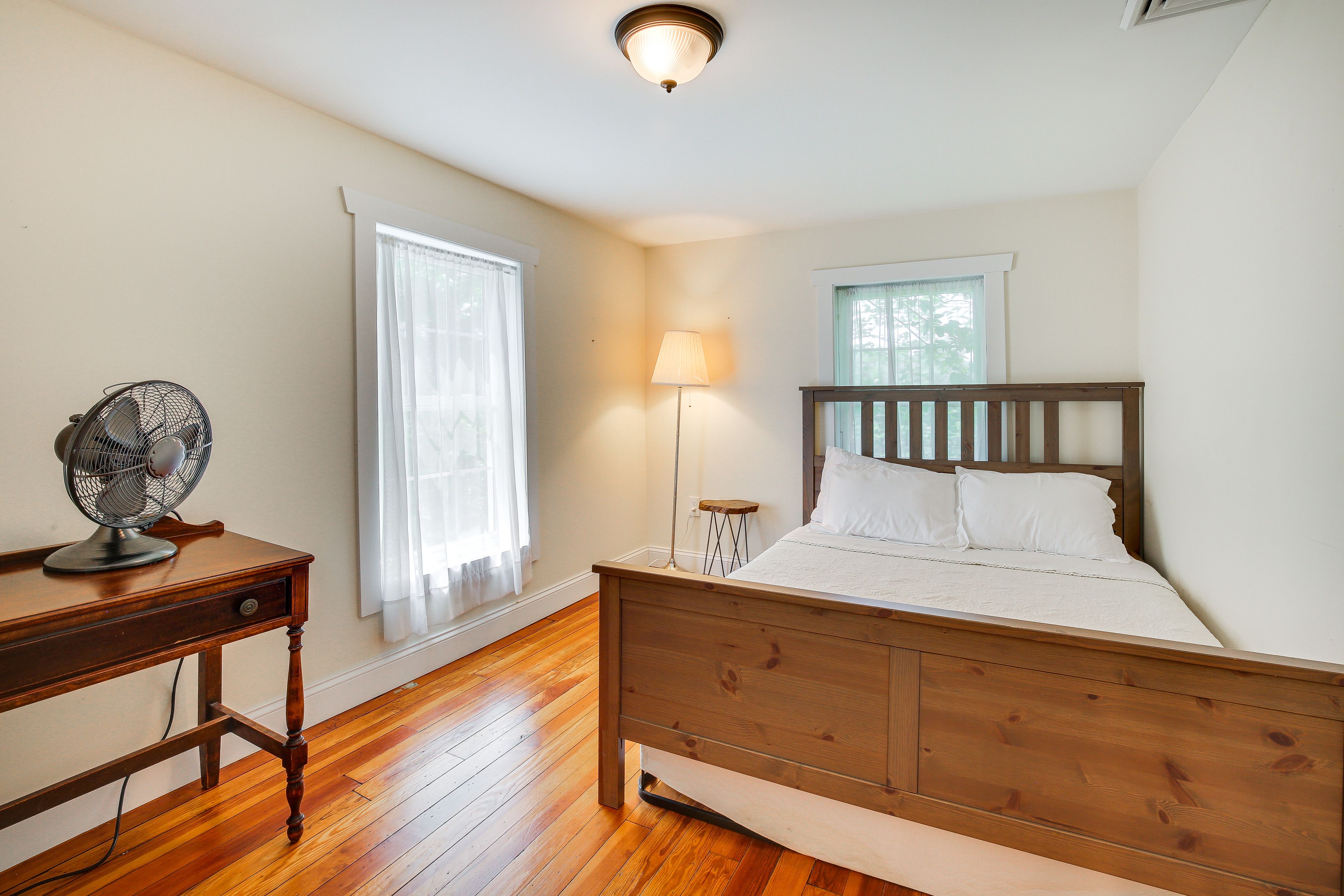 Bedroom 4 | 2nd Floor | Queen Bed