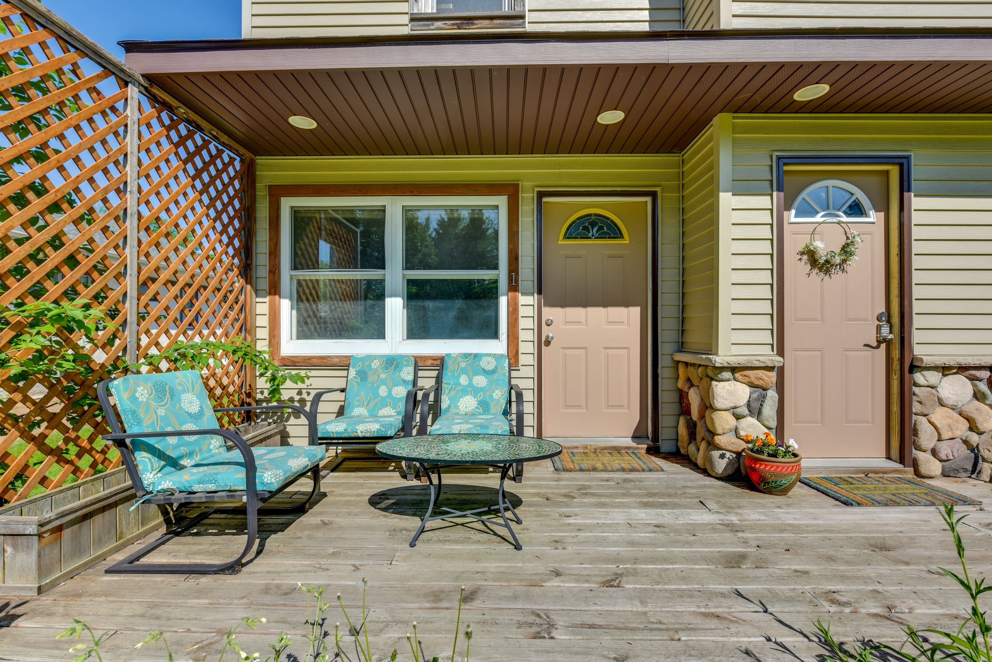 Deck | Keyless Entry | Other Rental On-Site