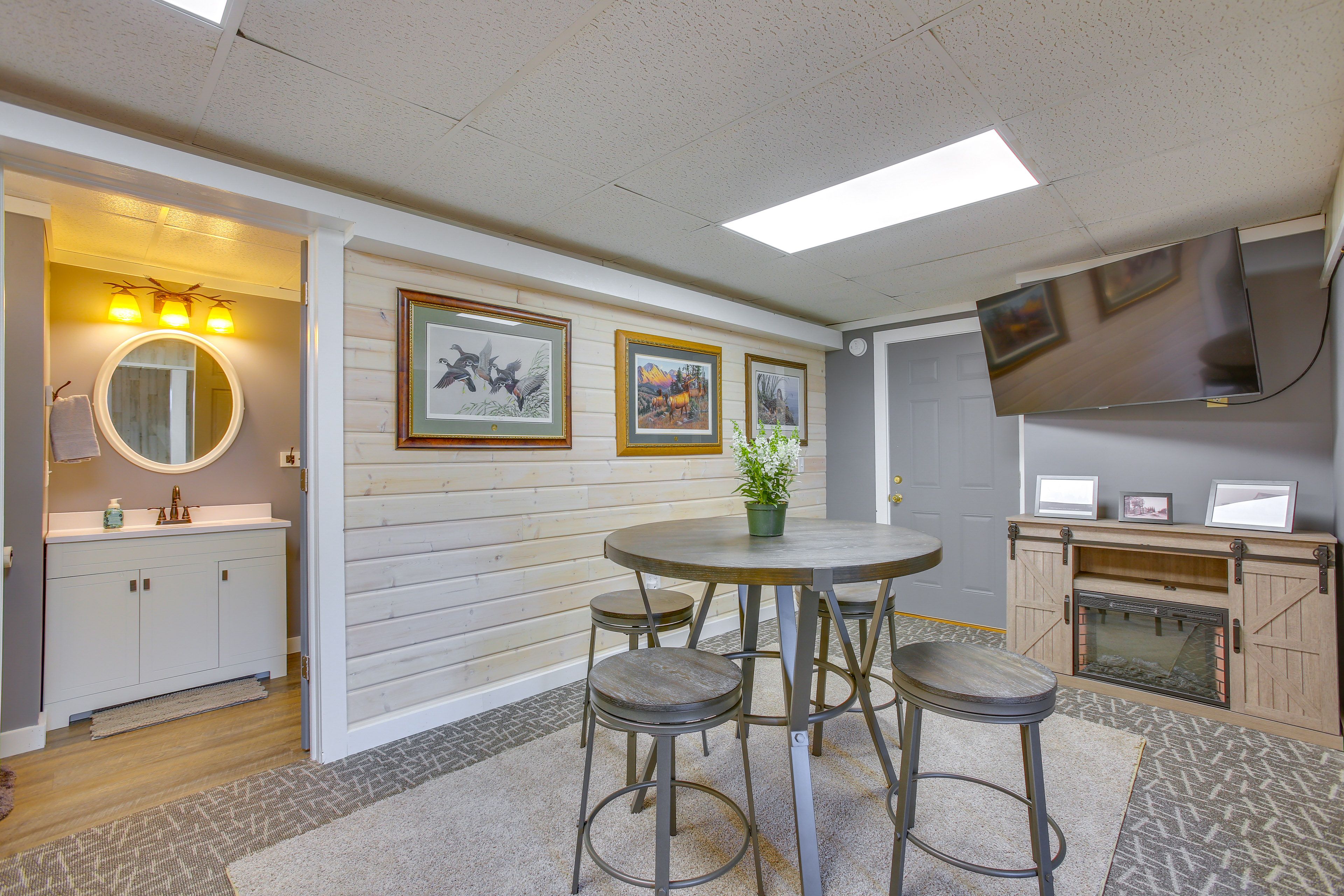 Dining Area | Main Level | Dishware + Flatware