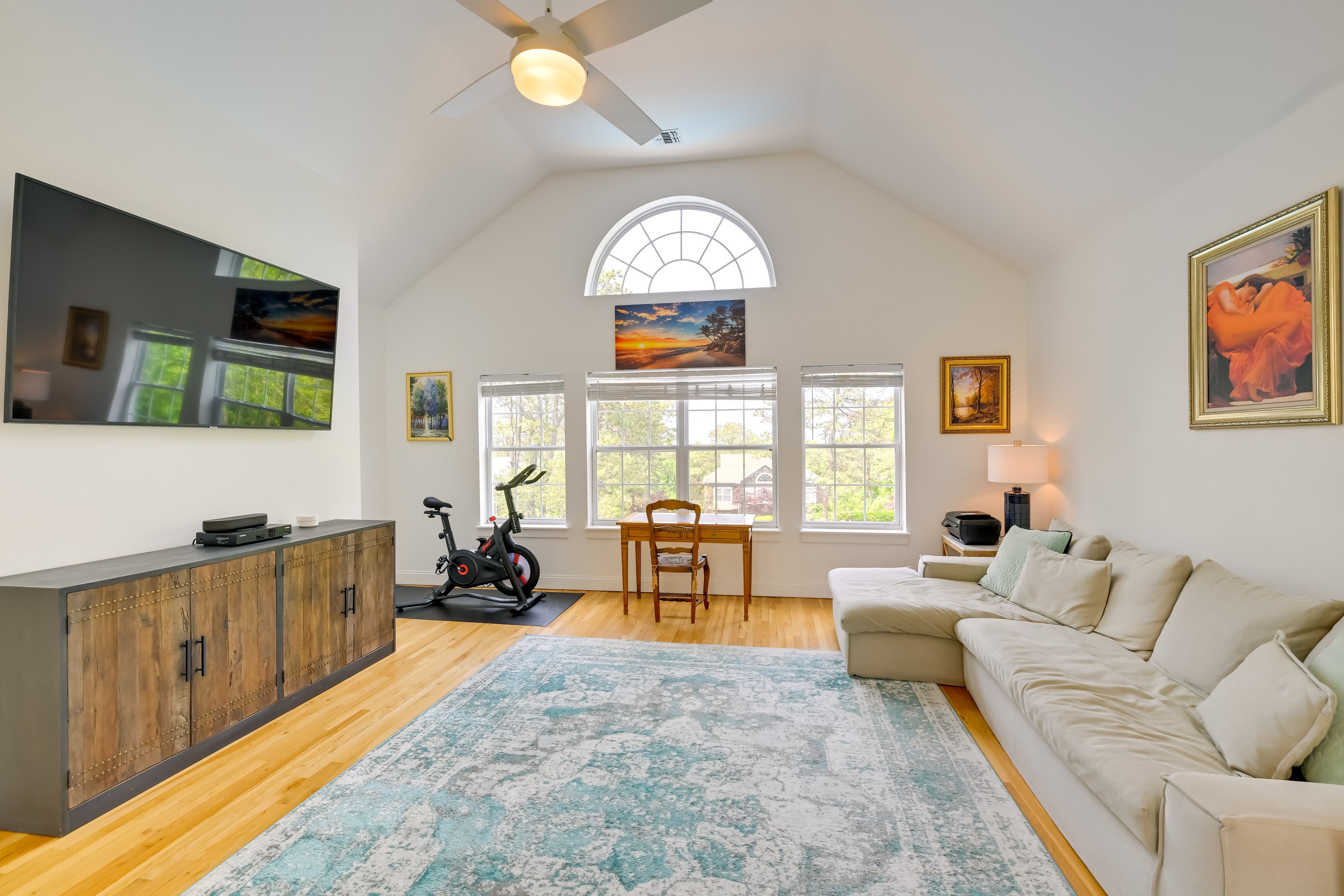 Loft | Smart TV w/ Cable | Peloton | Laptop-Friendly Desk | Printer
