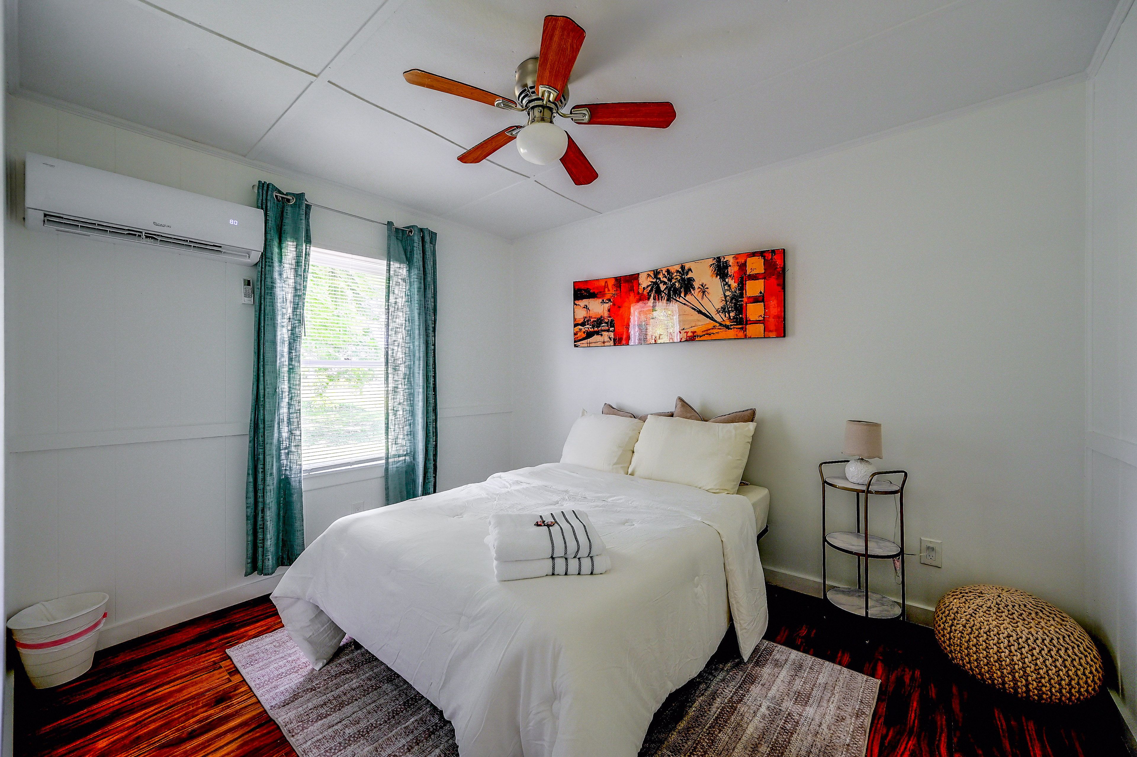 Bedroom 1 | Full Bed