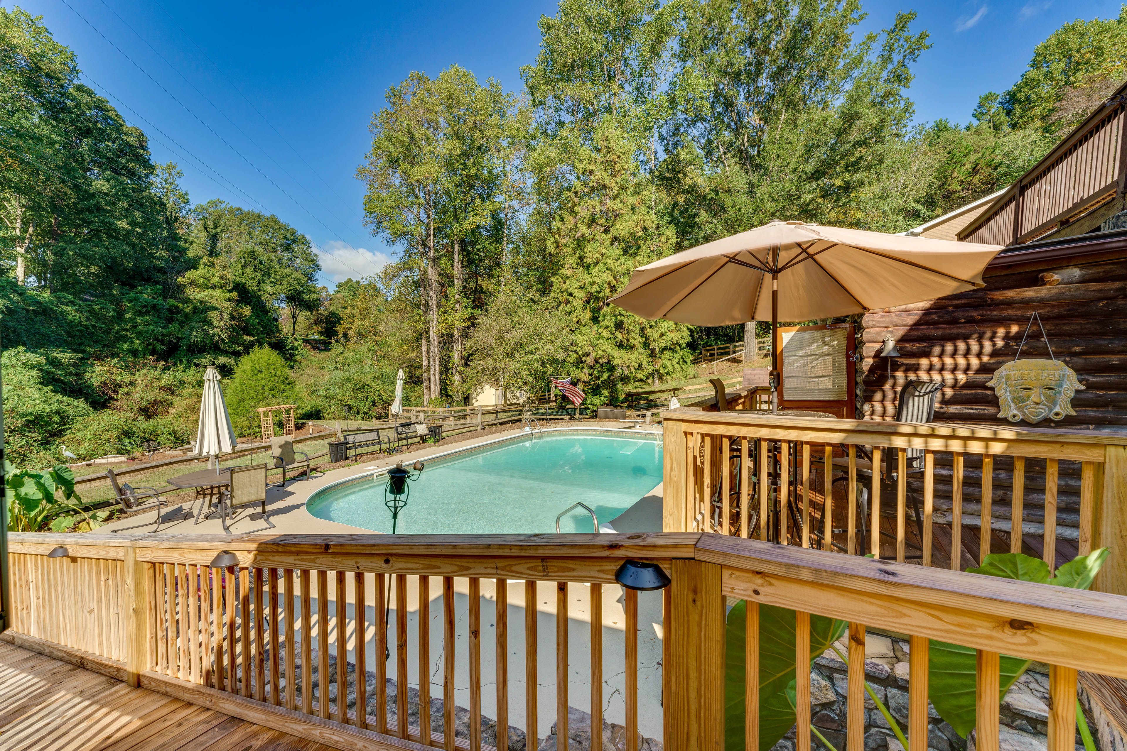 Hickory Vacation Rental | 1BR | 2BA | Step-Free Access | 800 Sq Ft