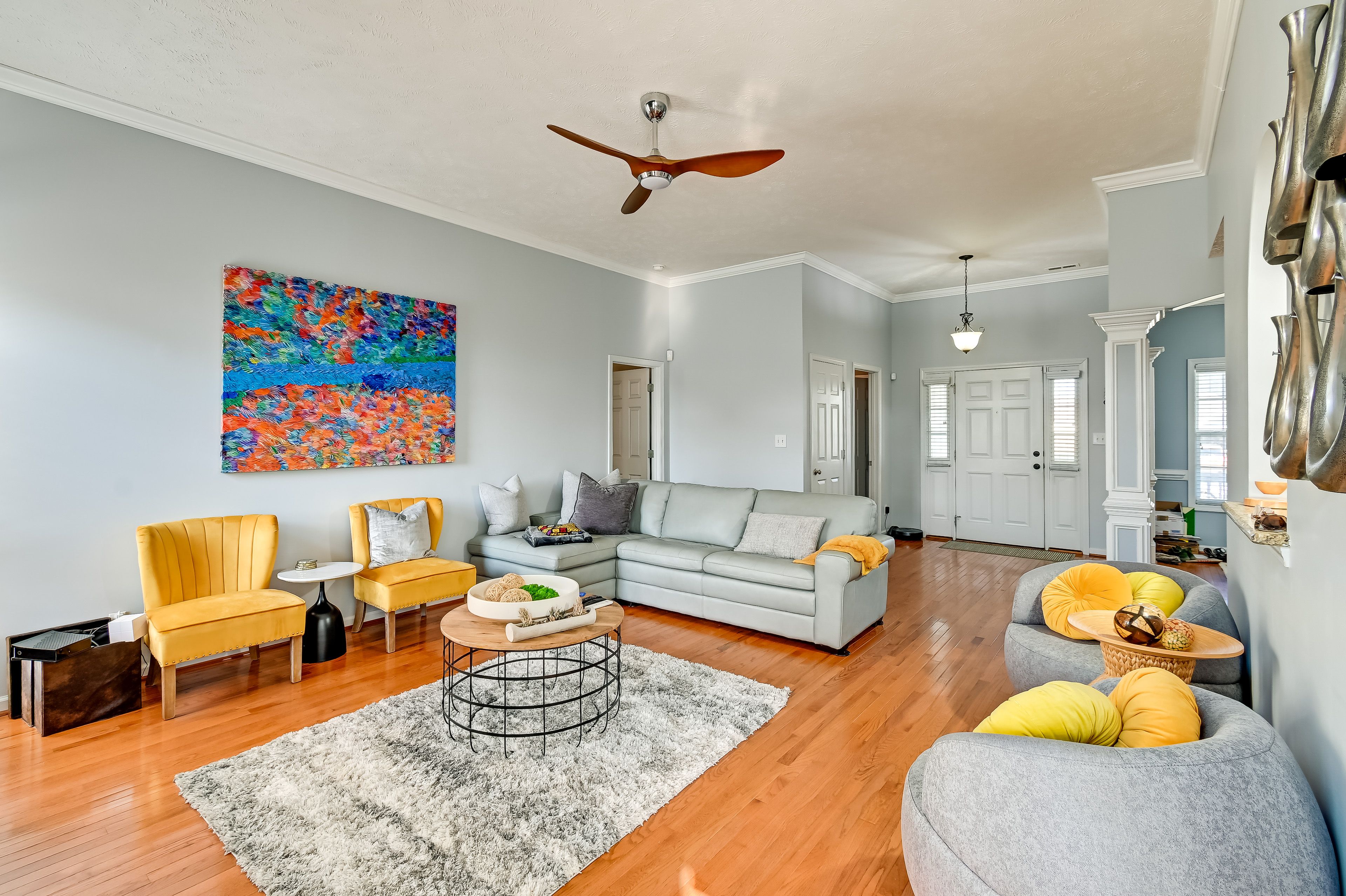 Living Room | Smart TV w/ Cable | Free WiFi | Central Heat & A/C