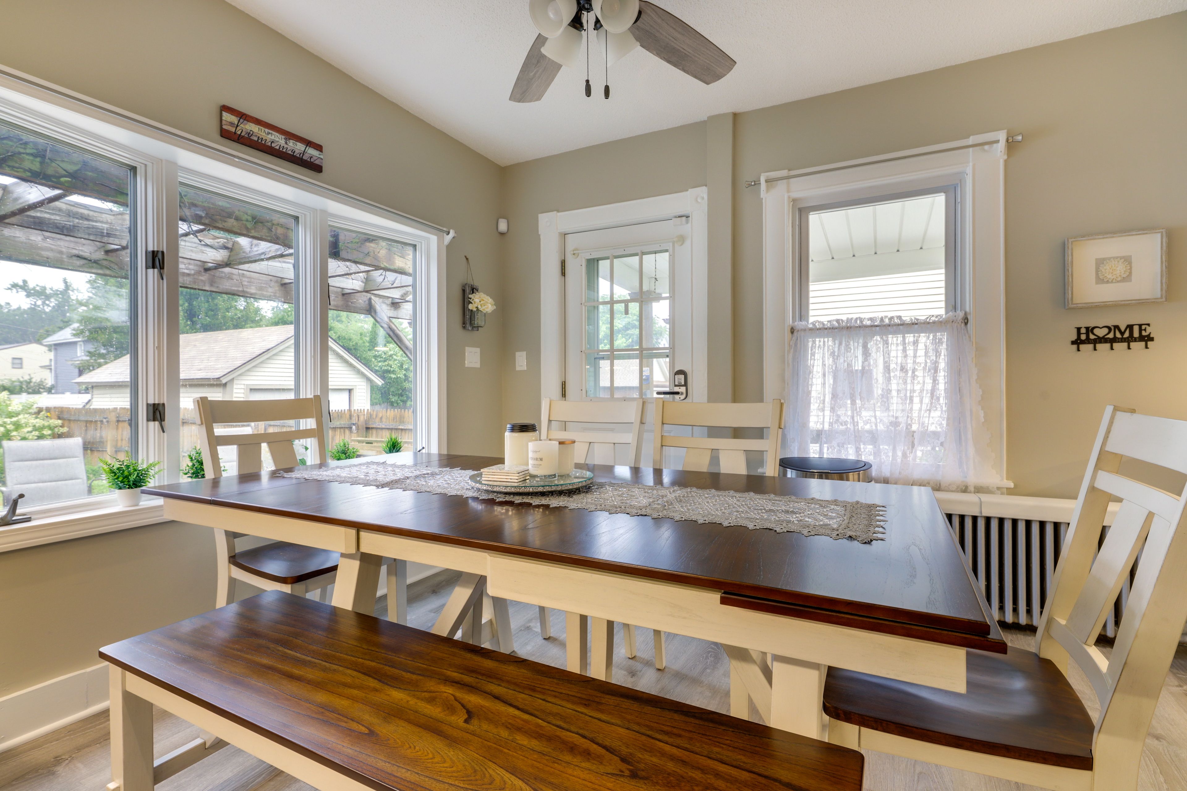 Dining Area | Dishware & Flatware