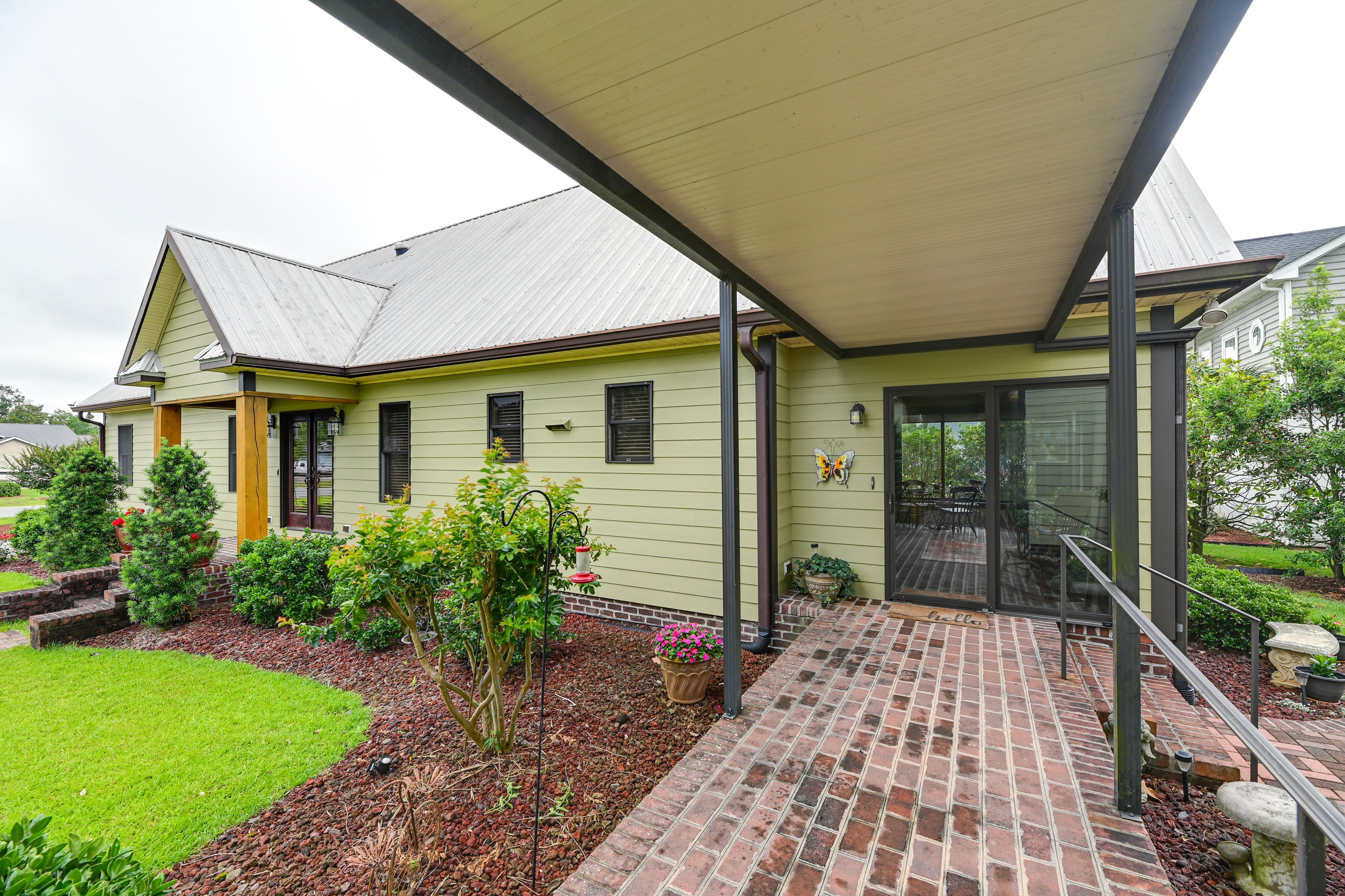 House Exterior | Single Story
