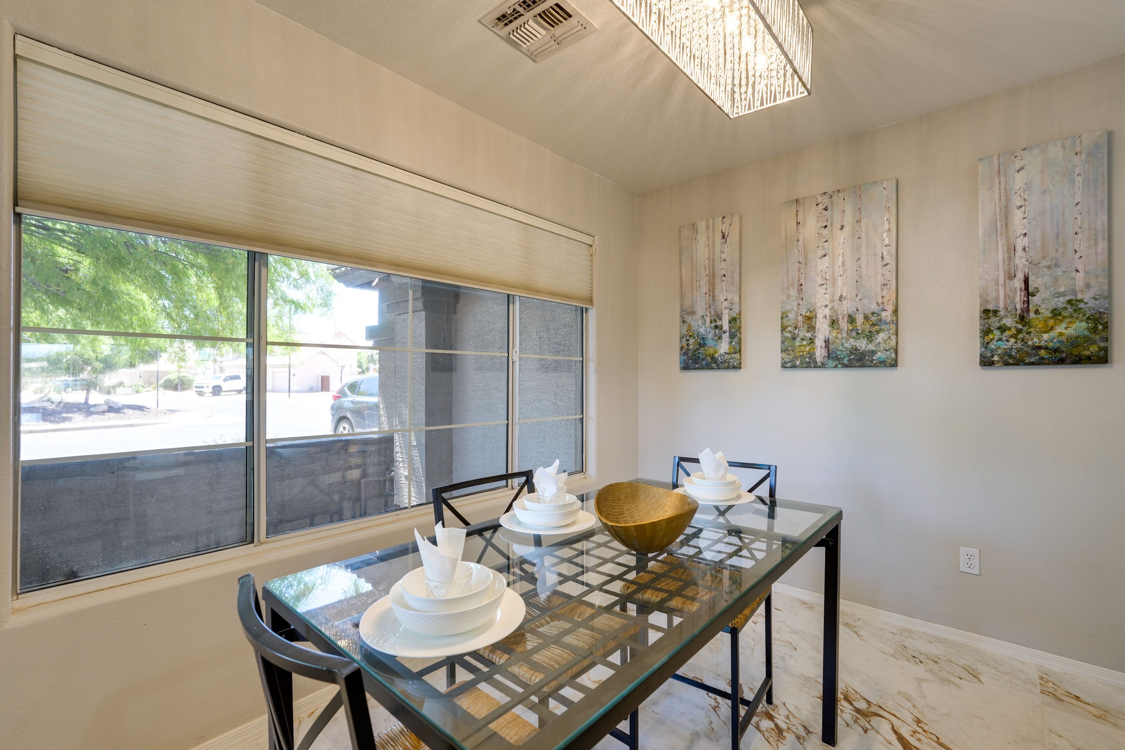 Dining Room | Fully Equipped Kitchen