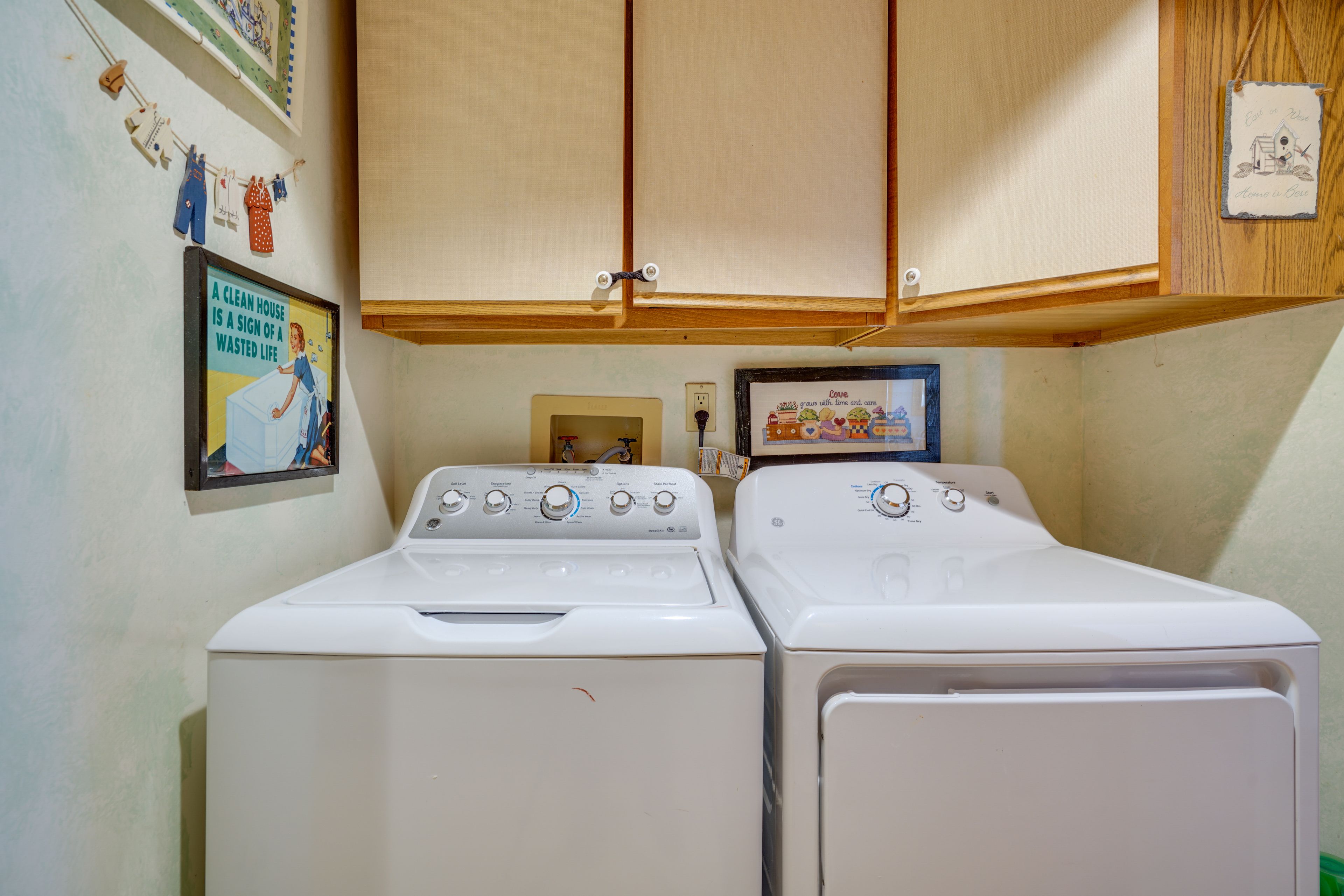 Washer & Dryer