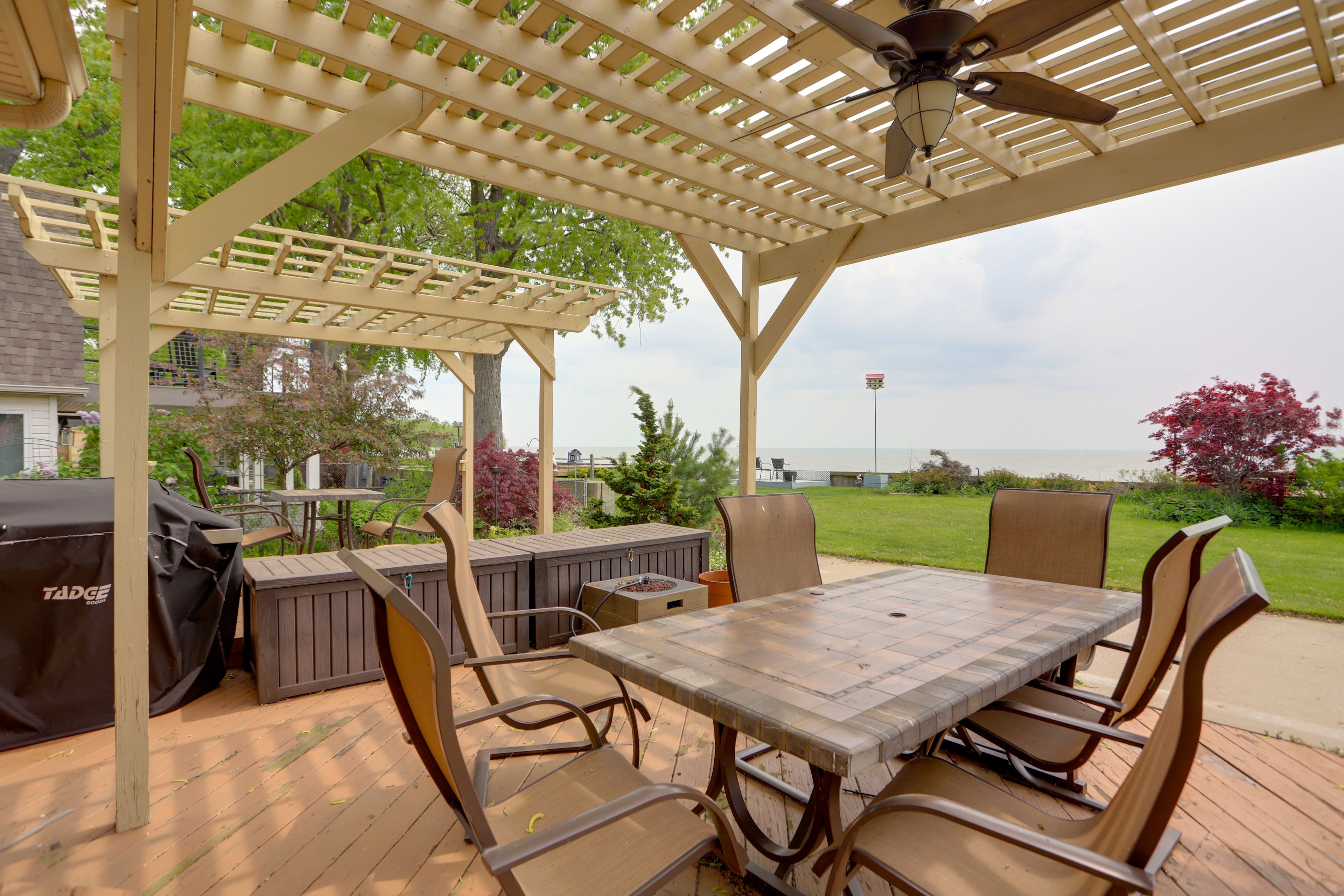 Backyard | Grill