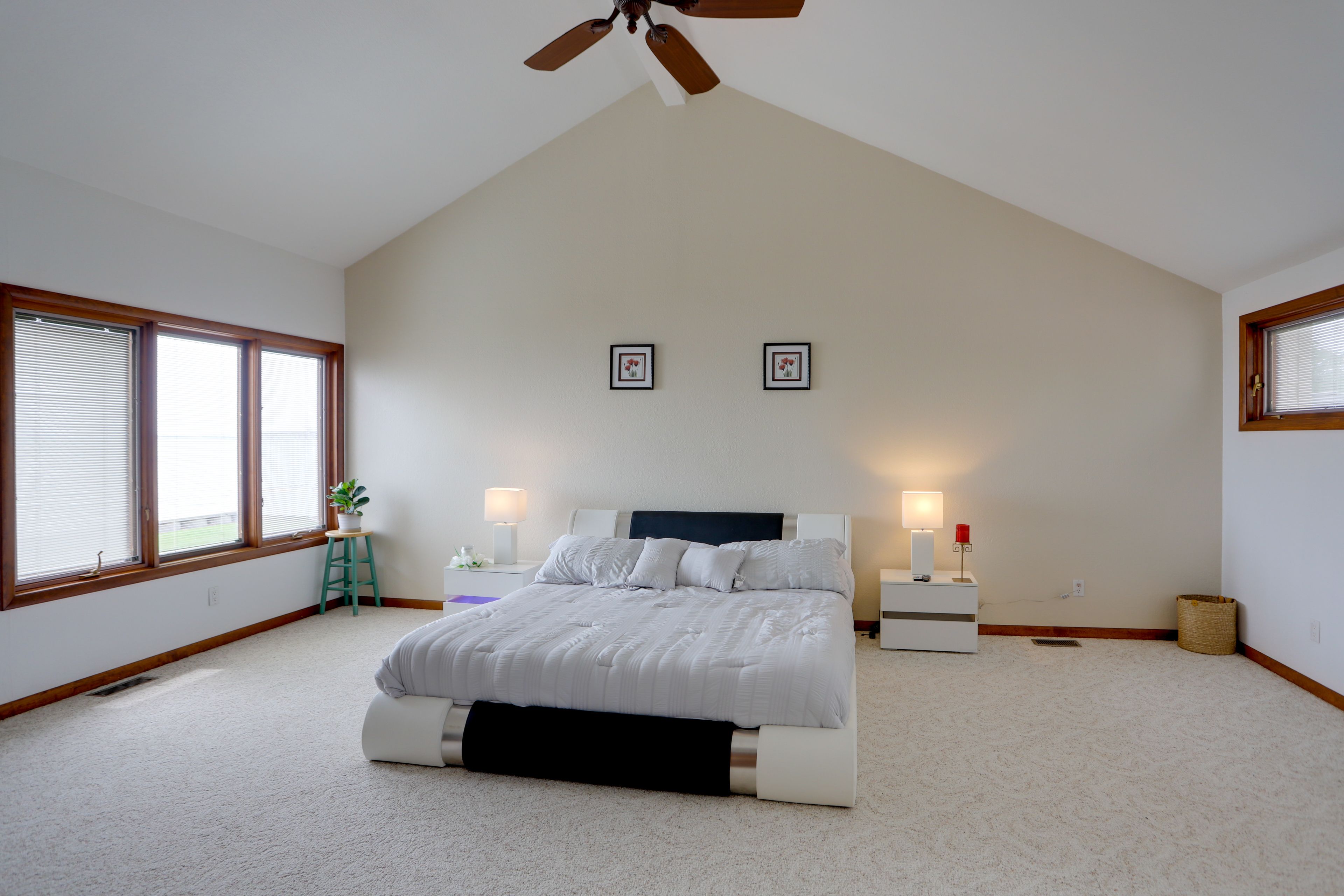 Bedroom 1 | King Bed | Linens Provided