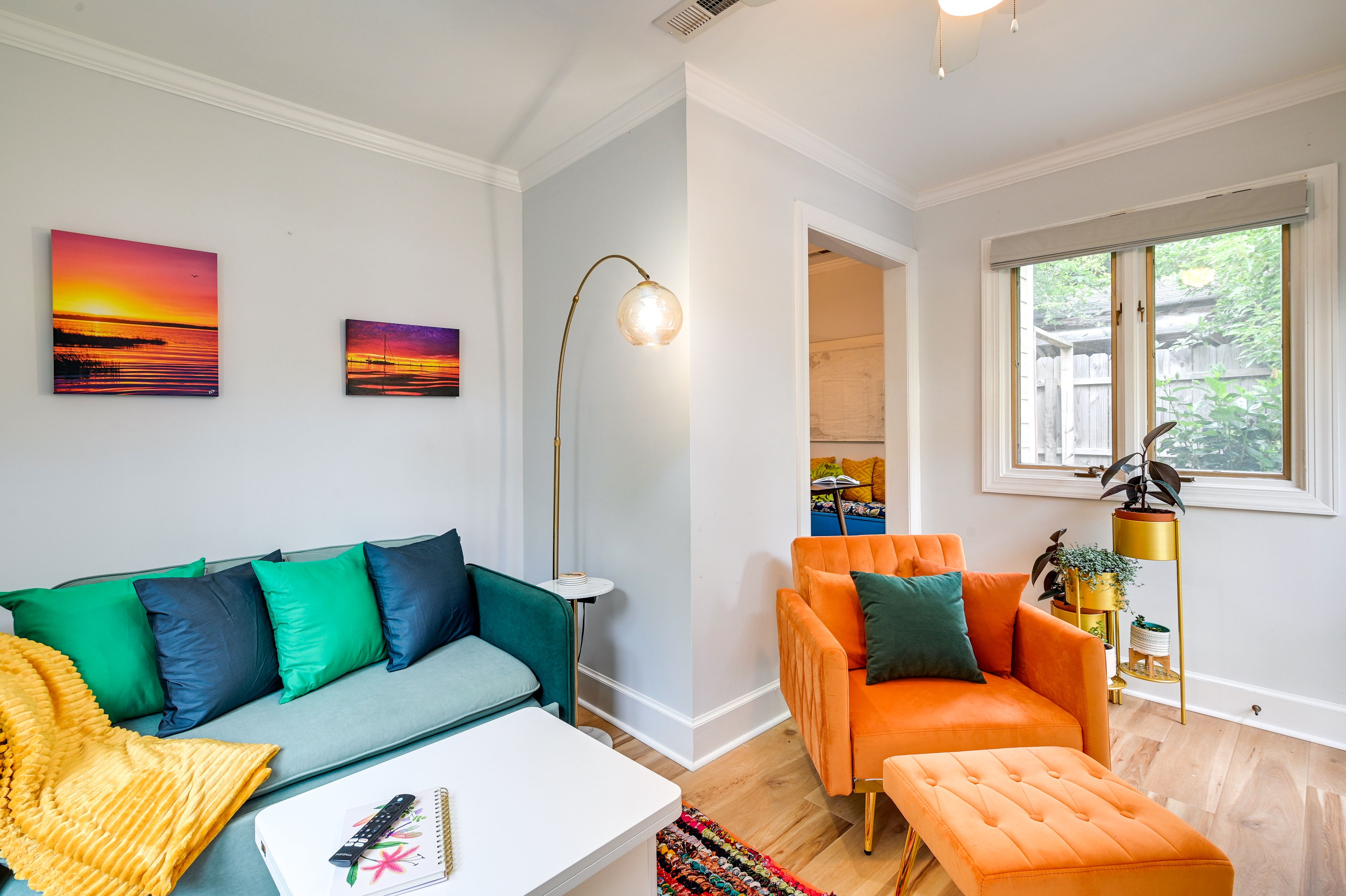 Living Room | Full Sleeper Sofa | Free WiFi | Central A/C | Board Games | Books