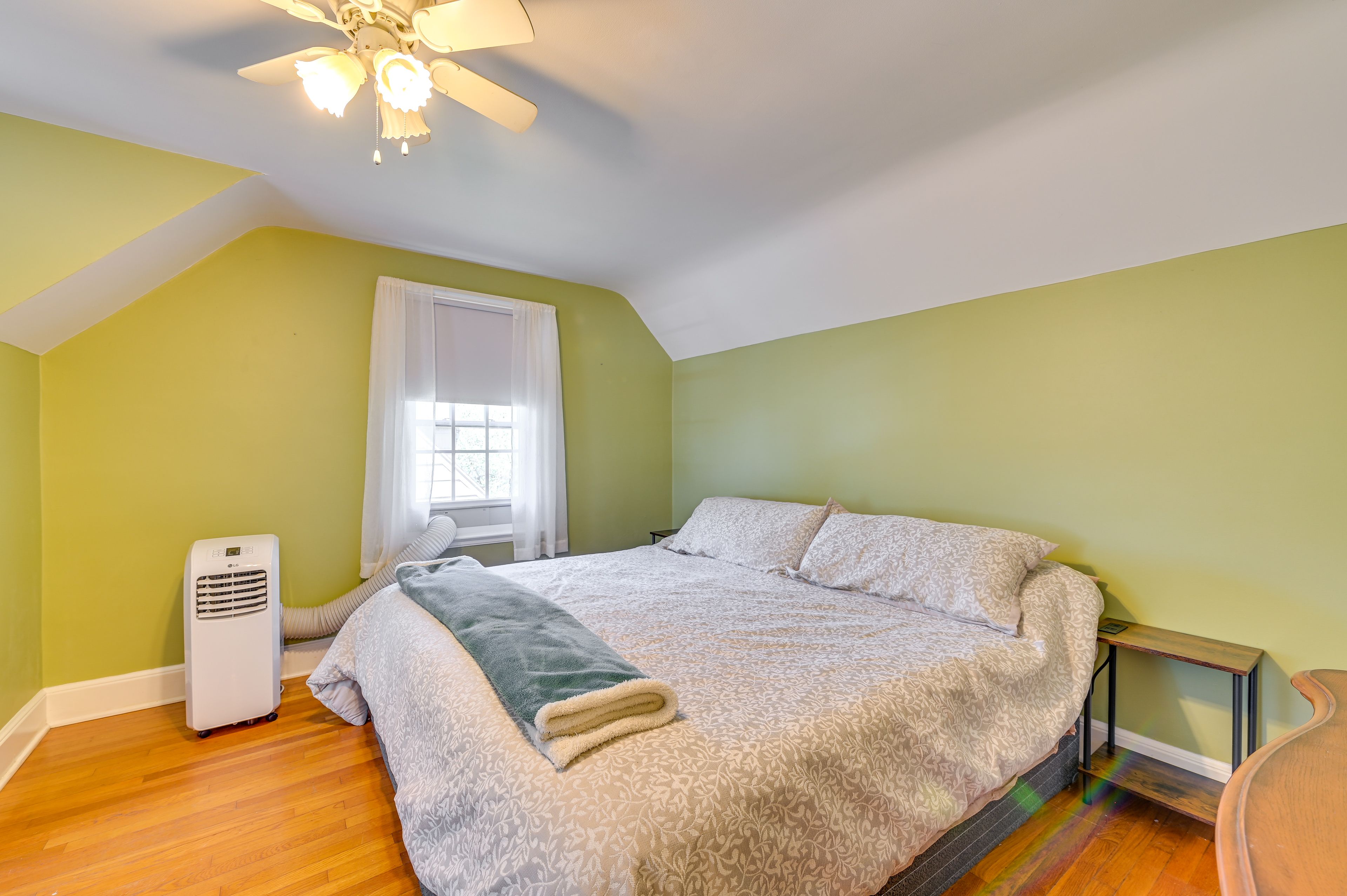 Bedroom 1 | King Bed | 2nd Floor | Stairs Required