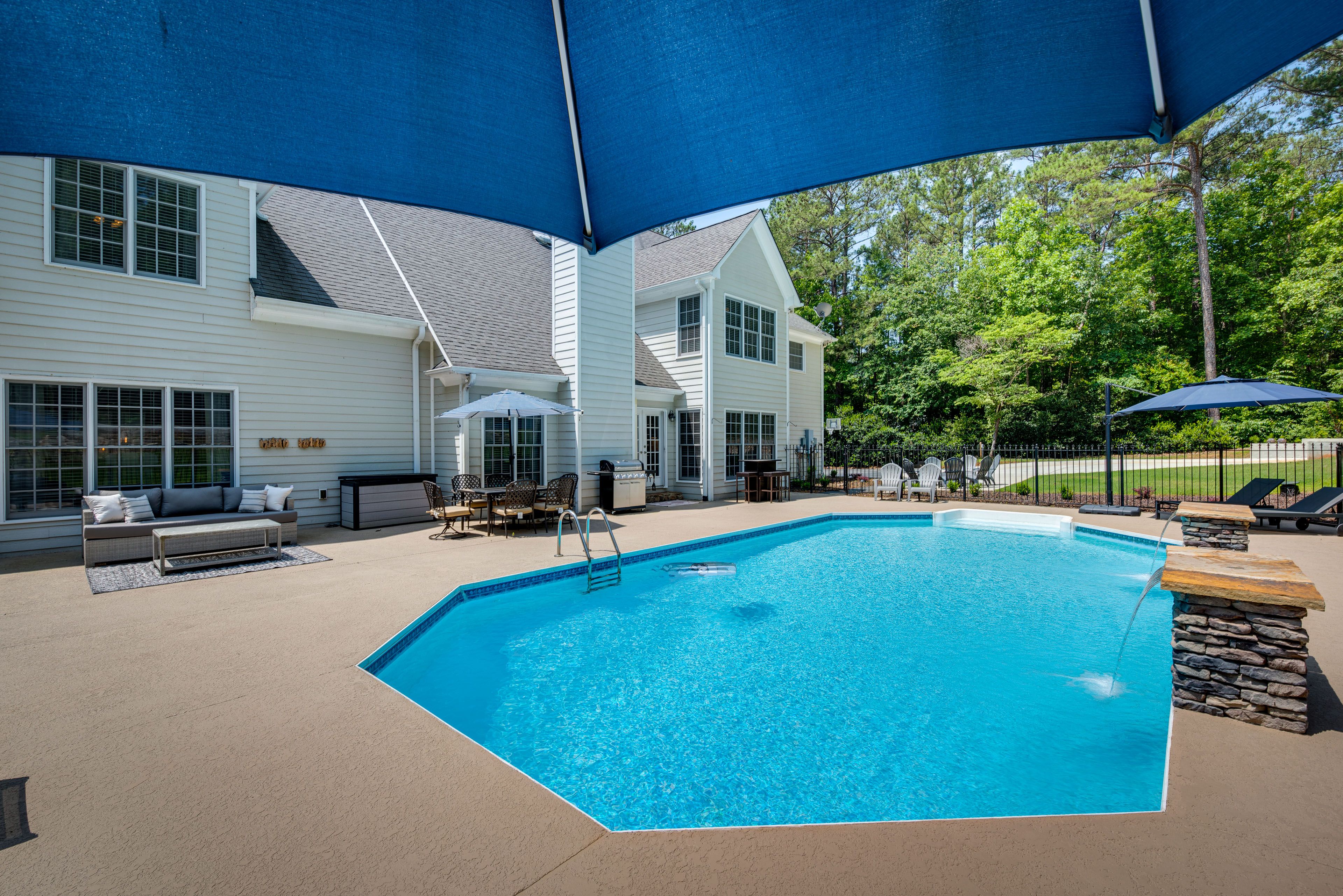 Patio | Gas Grill | Pool (Depth 3'-10')