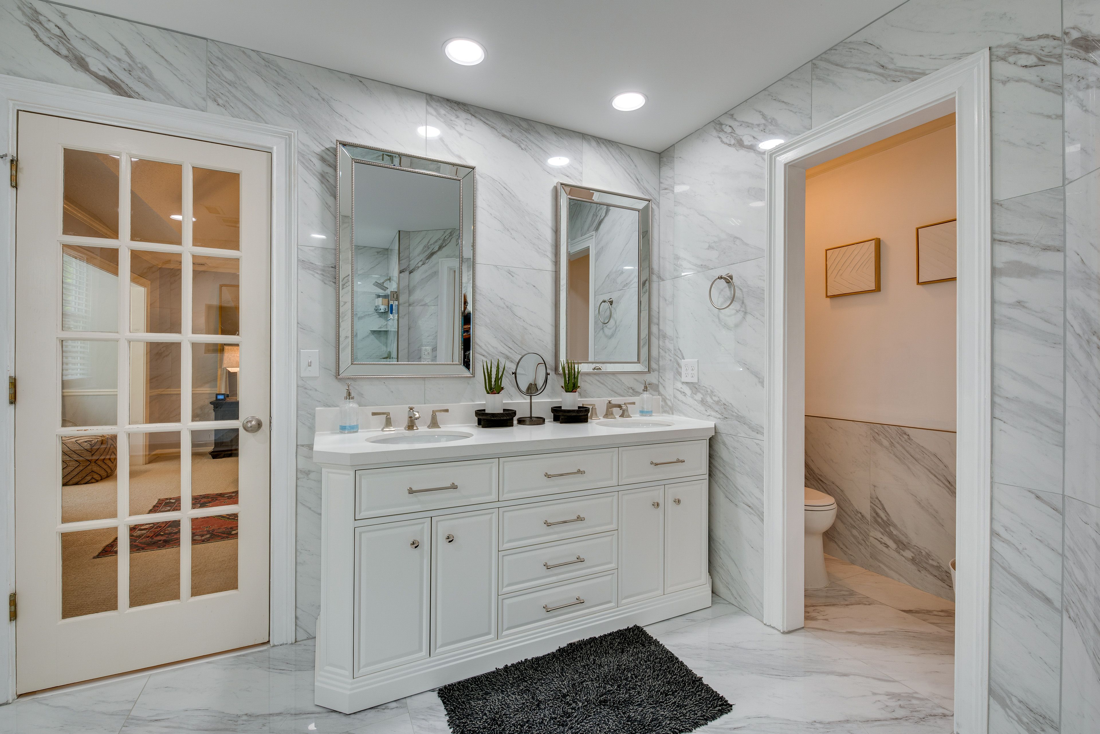 En-Suite Bathroom | 2nd Floor | Complimentary Toiletries | Hair Dryer