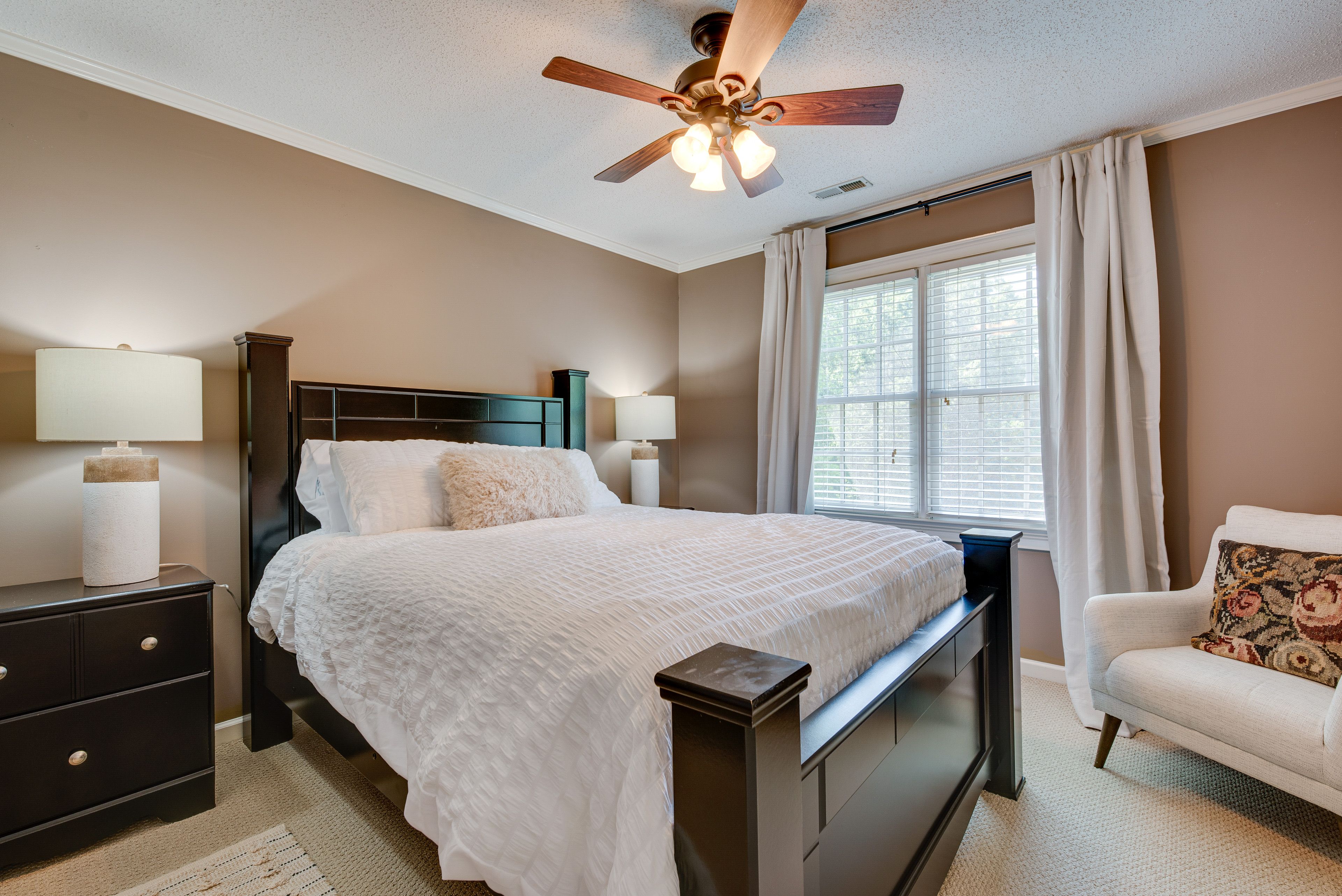 Bedroom 3 | Queen Bed | 2nd Floor