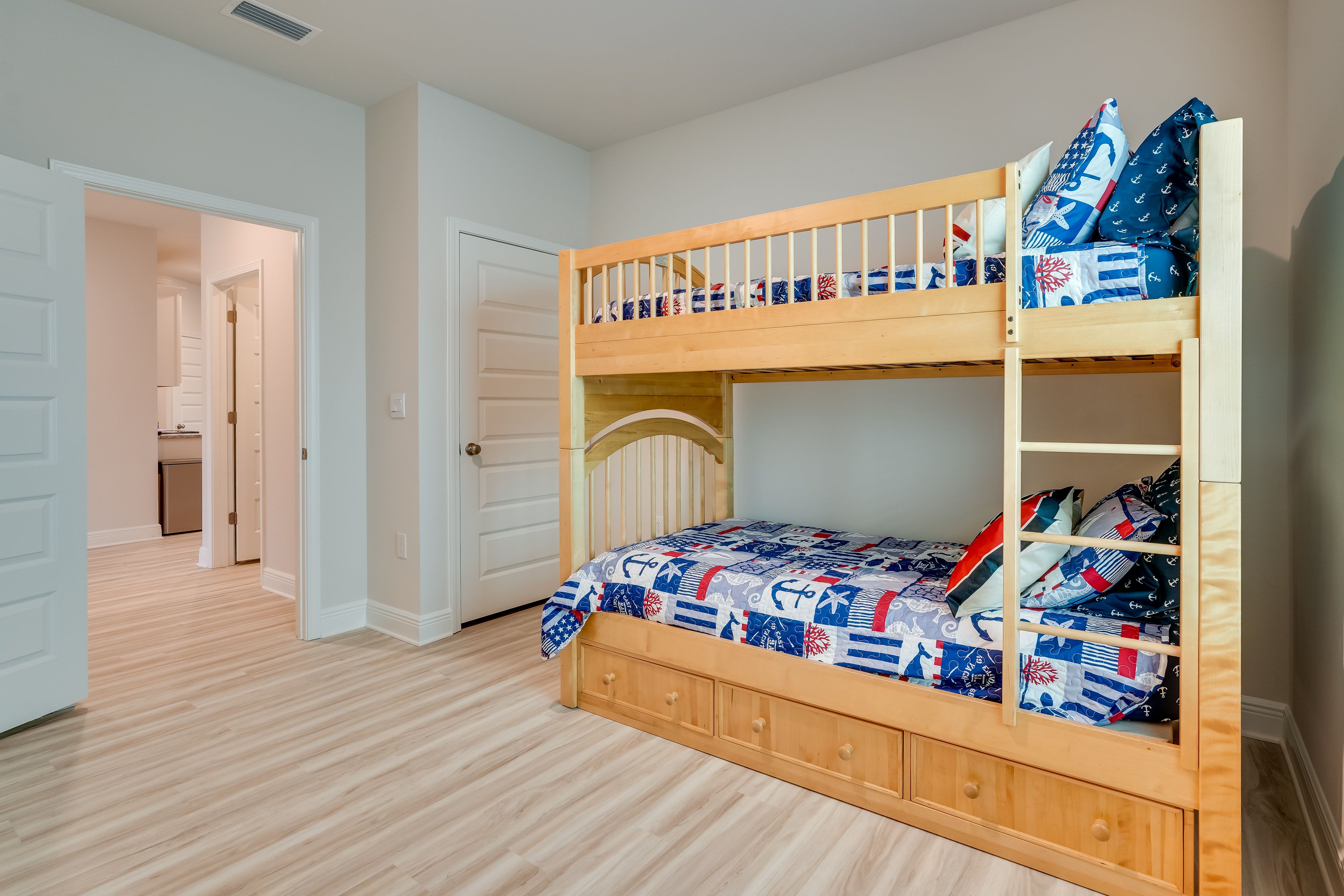 Bedroom 4 | Twin Bunk Bed | Smart TV