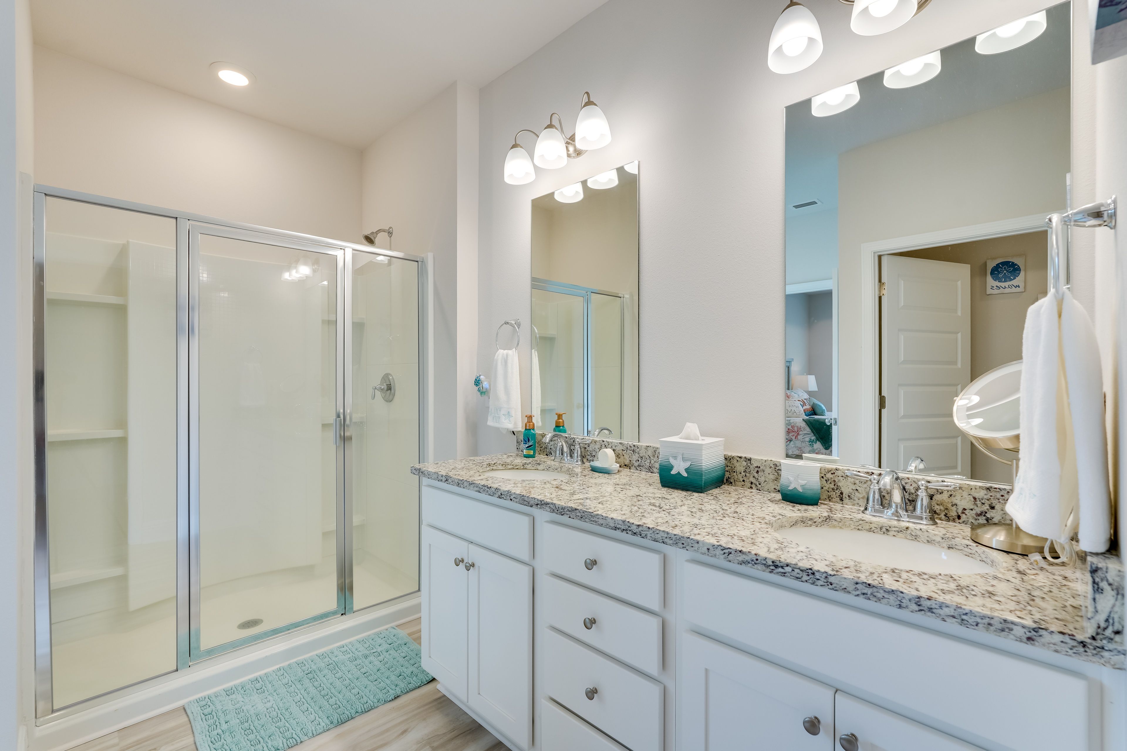 En-Suite Bathroom | Access via Bedroom 1 | Towels Provided