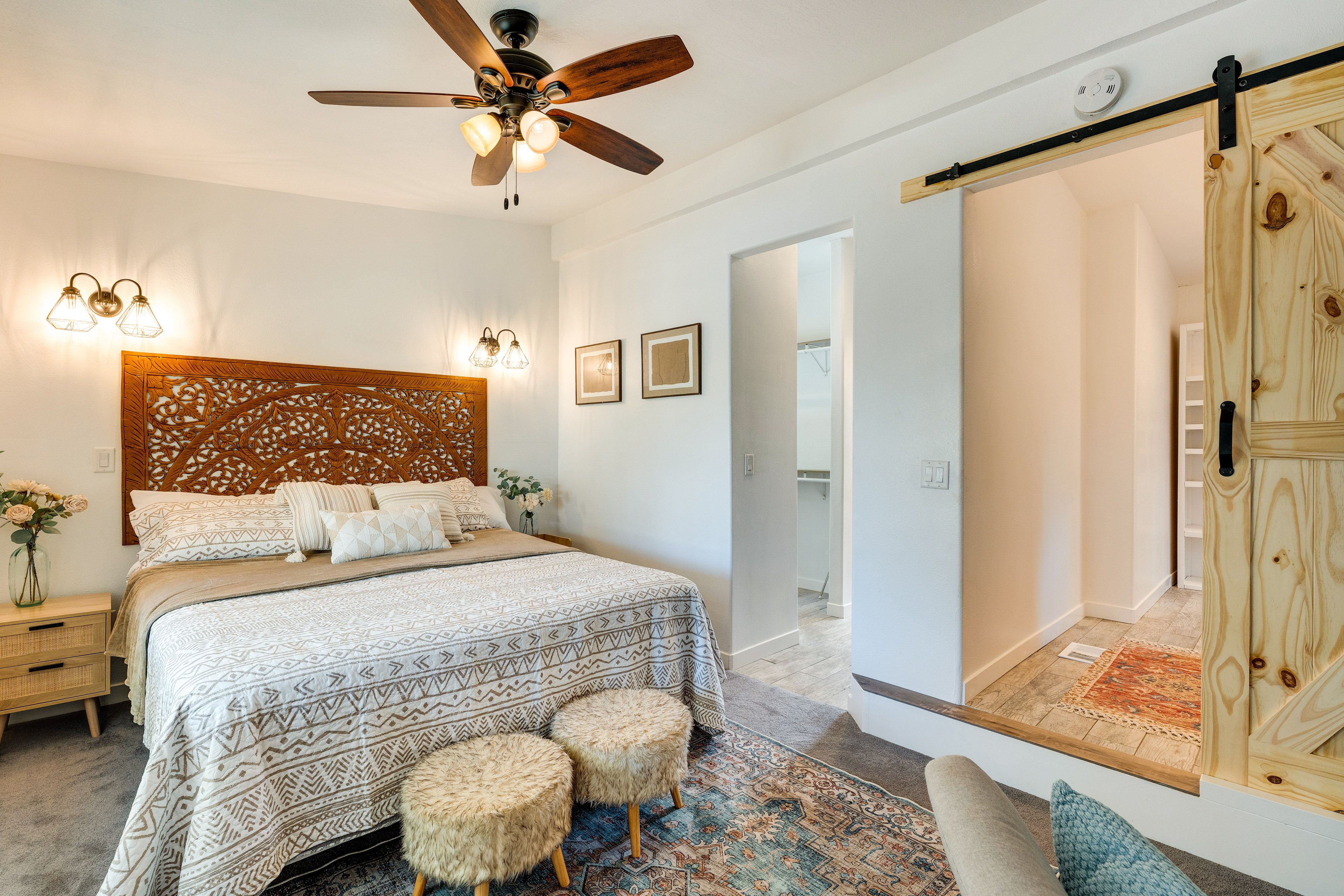 Bedroom 1 | King Bed | Smart TV w/ Cable | Linens Provided