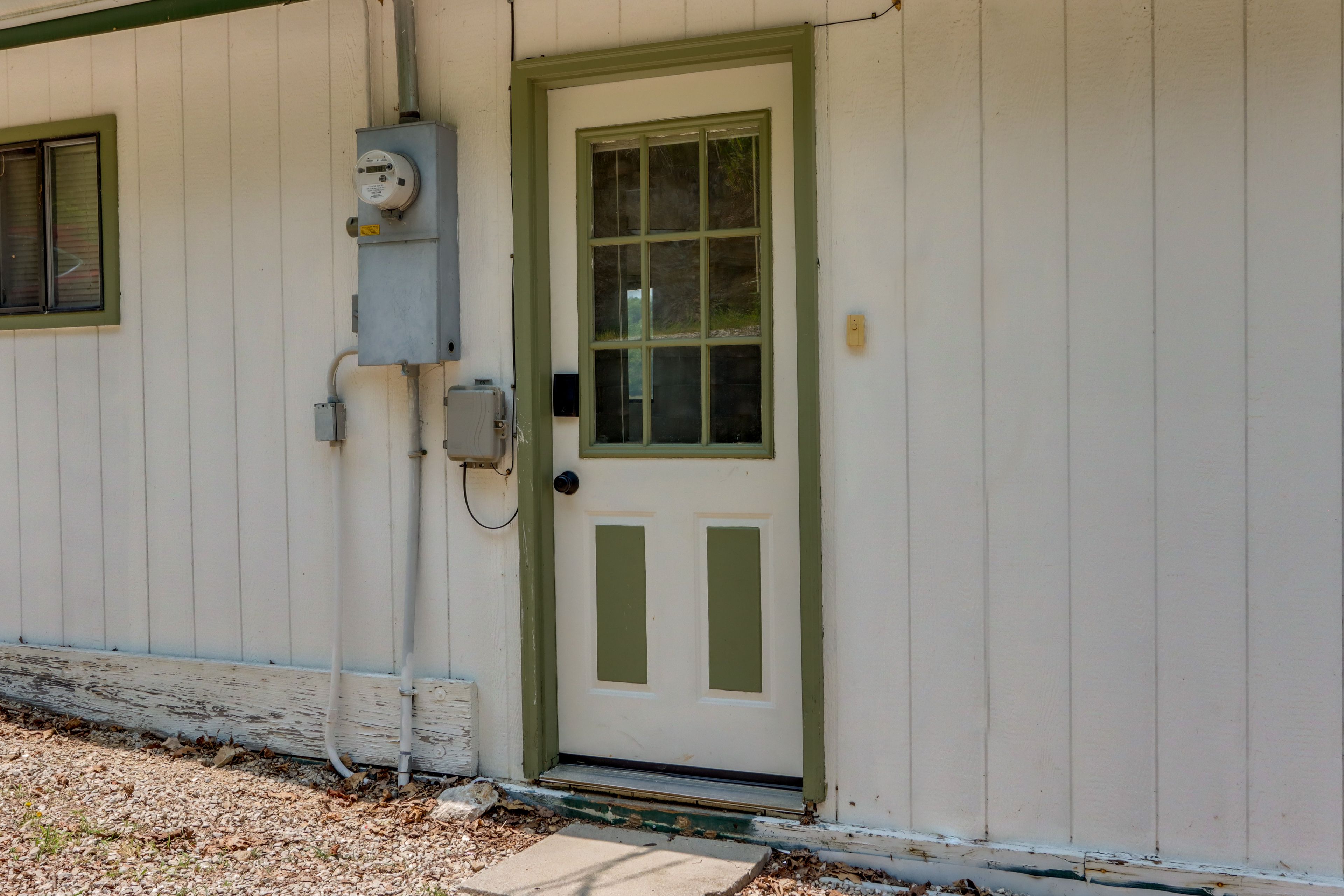 House Exterior | Keyless Entry