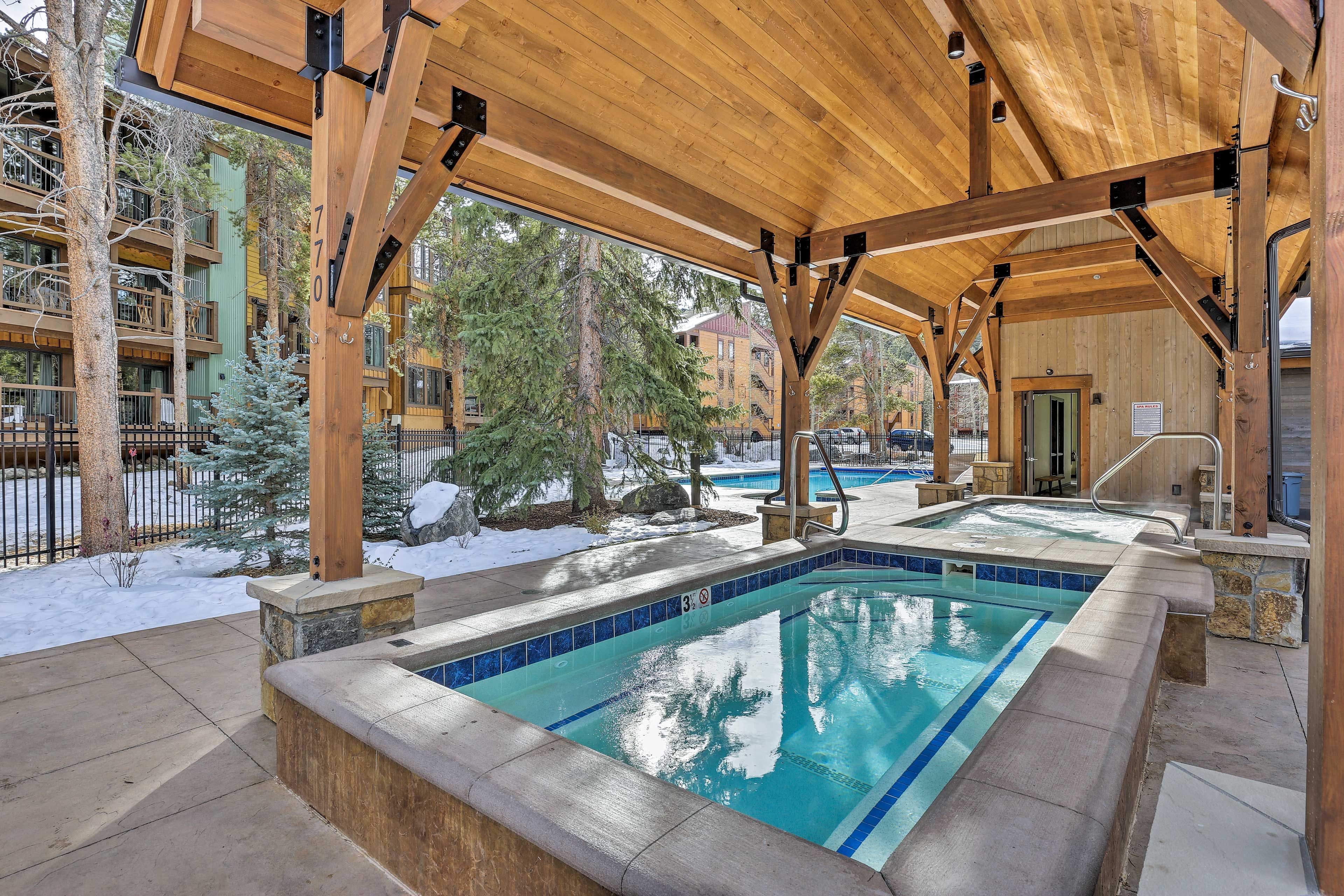 Columbine Condominiums | Community Hot Tub