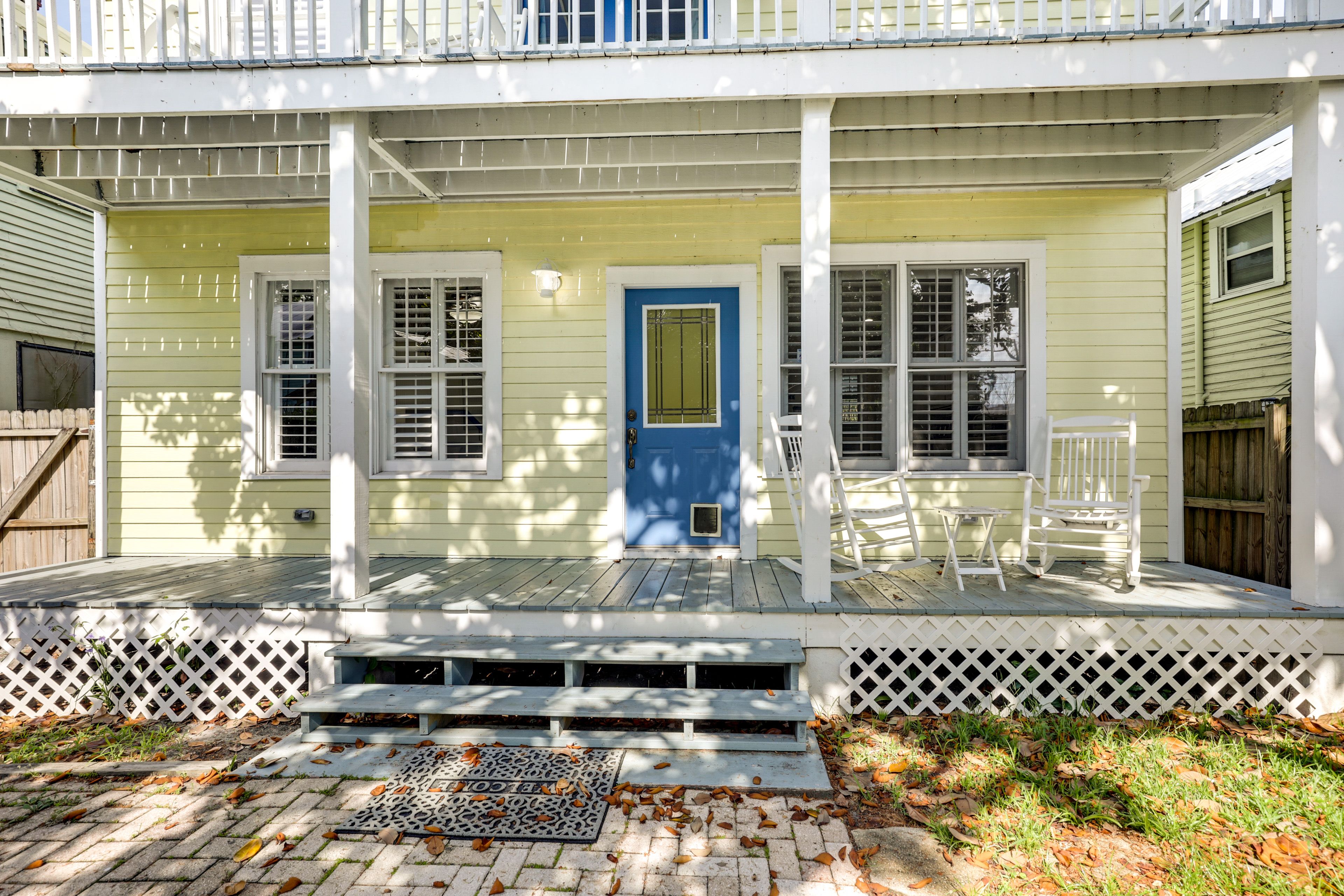 Back Deck | Private Yard | Gas Grill | Gas Fire Pit