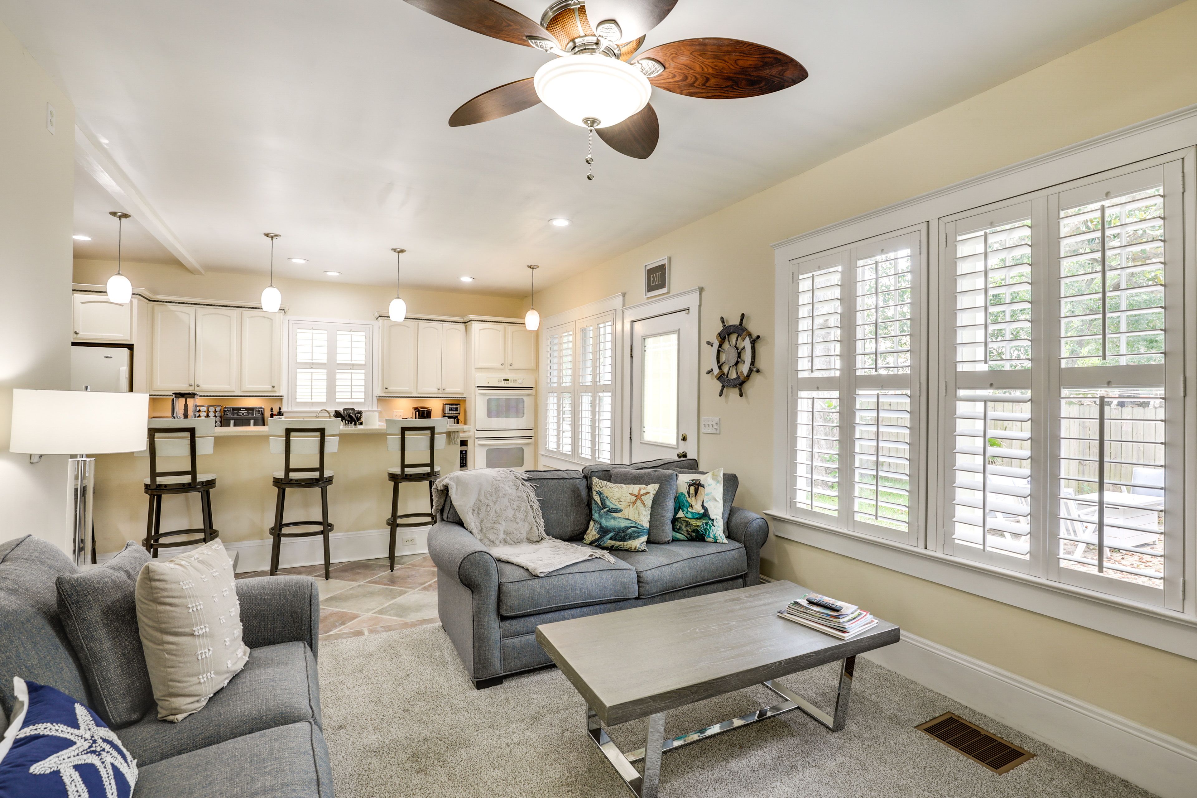 Back Living Room | Sleeper Sofa | Board Games | Smart TV