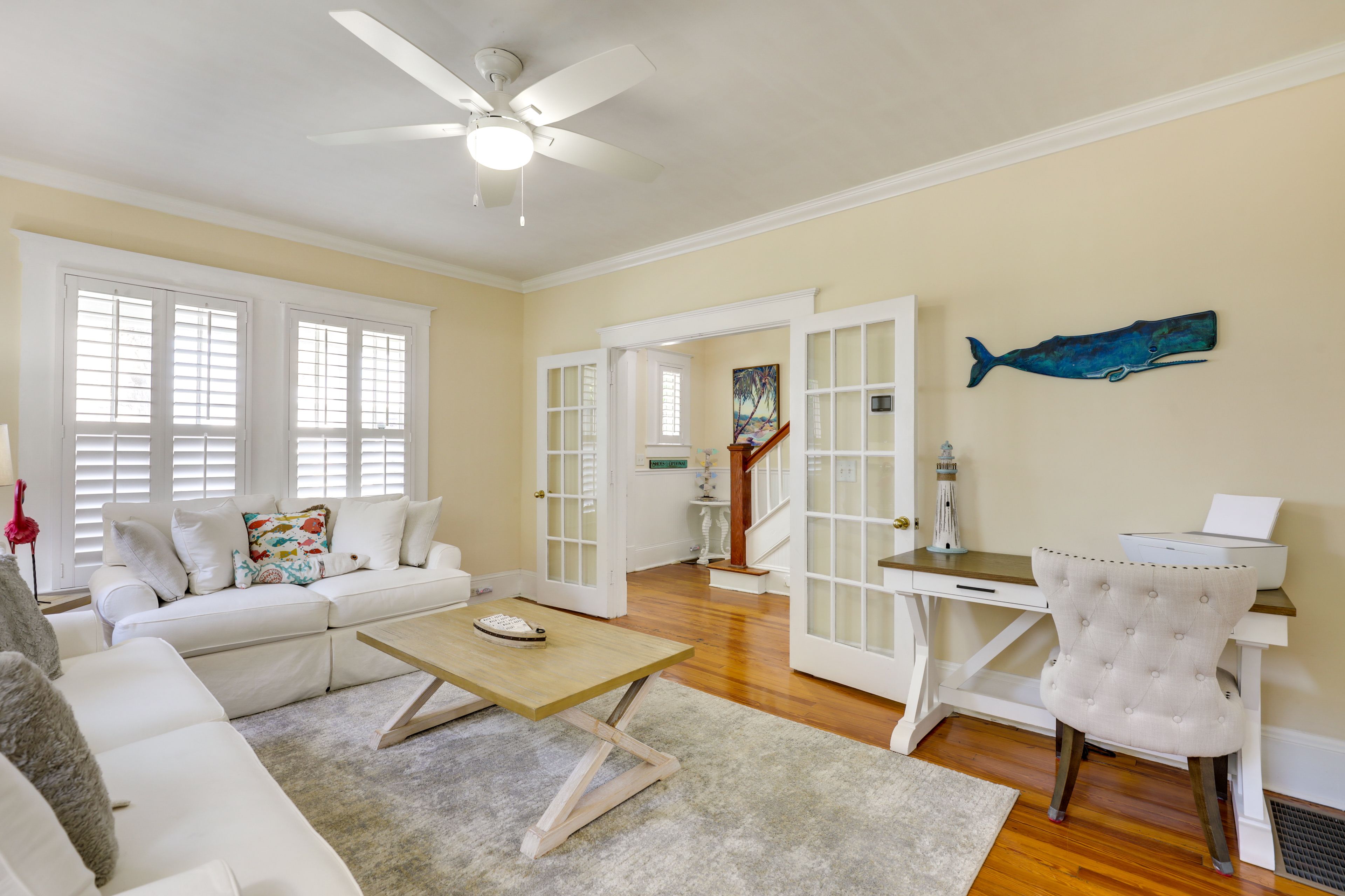 Front Living Room | Work Desk | Free WiFi