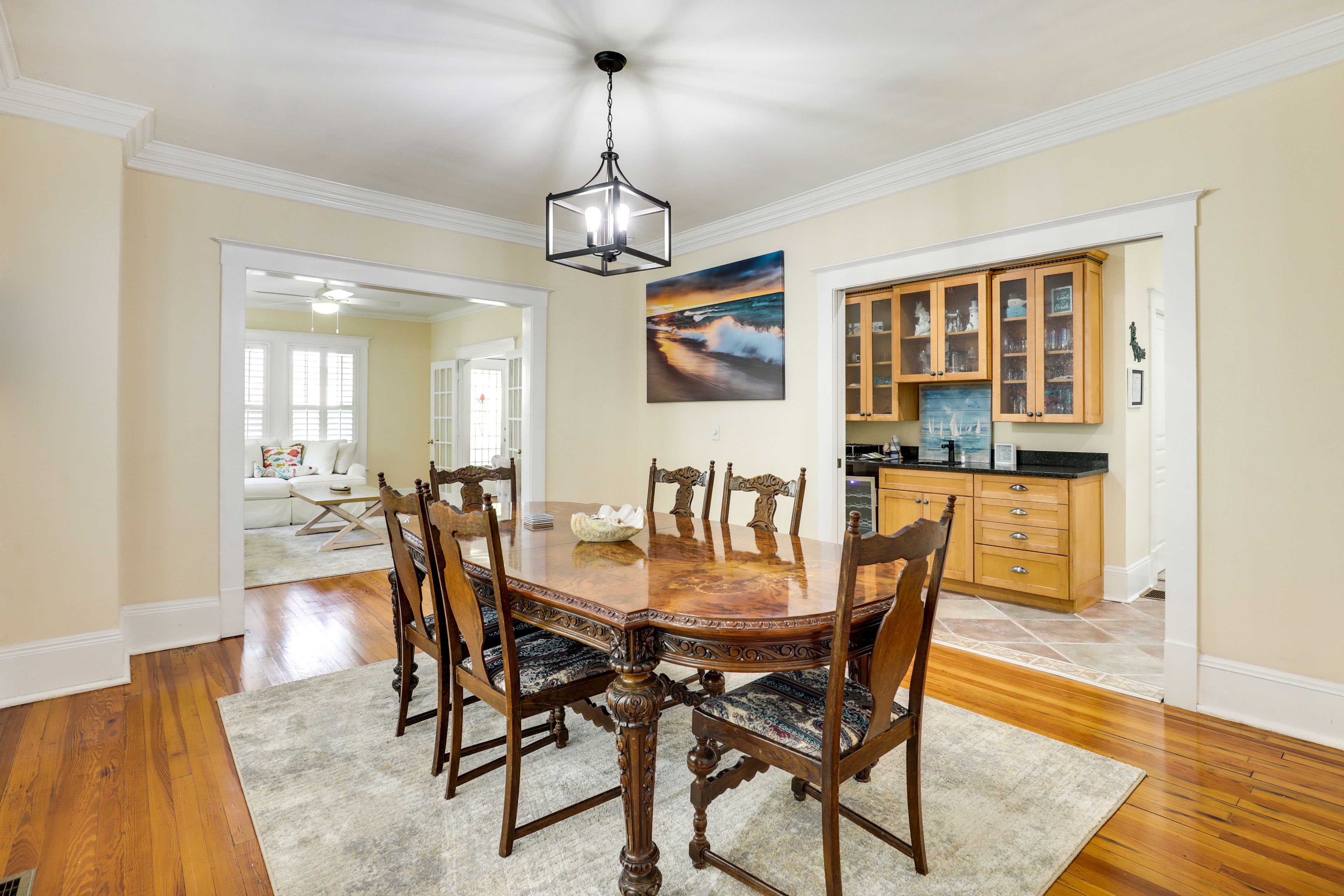 Dining Area | Dishware & Flatware