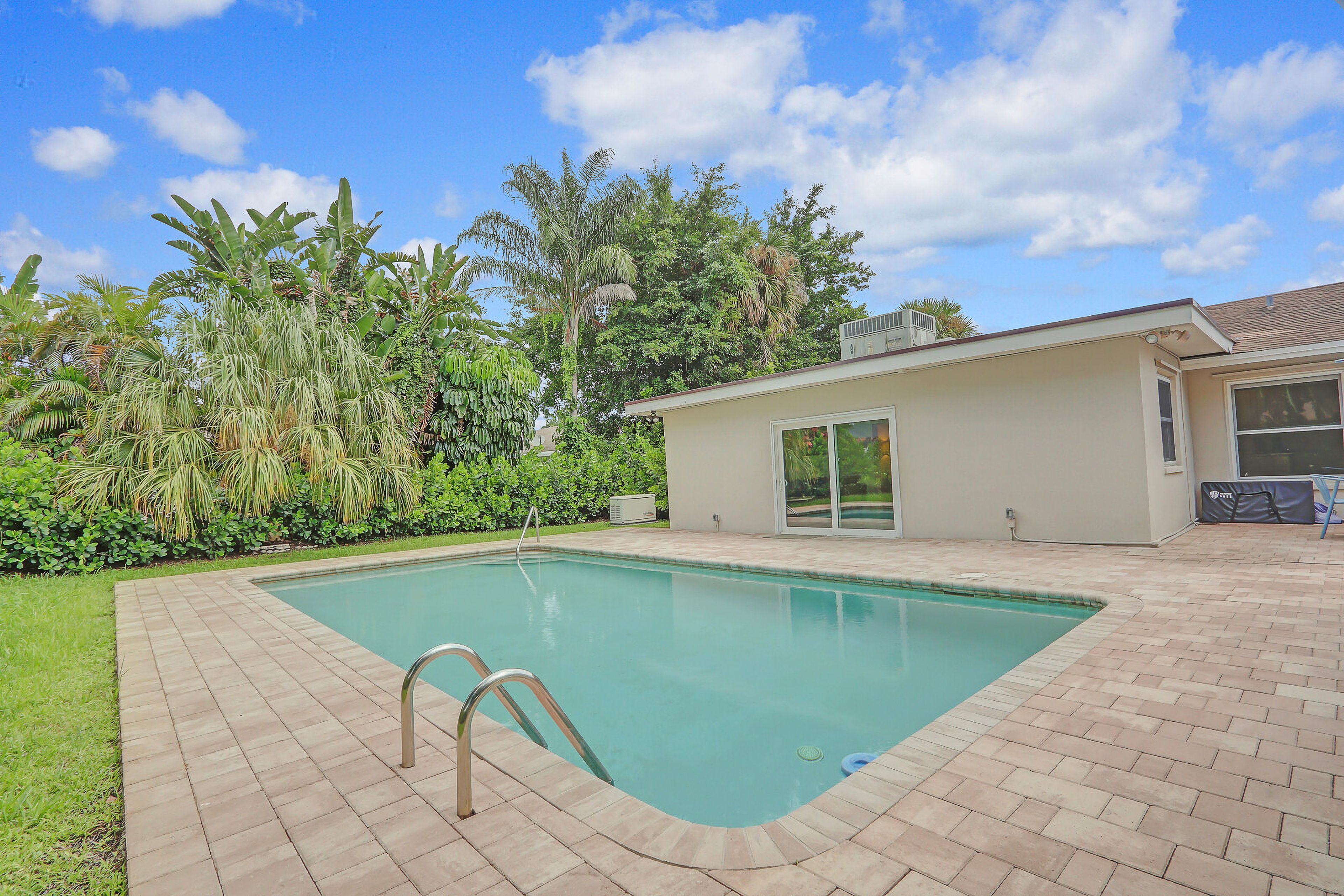 Private Pool