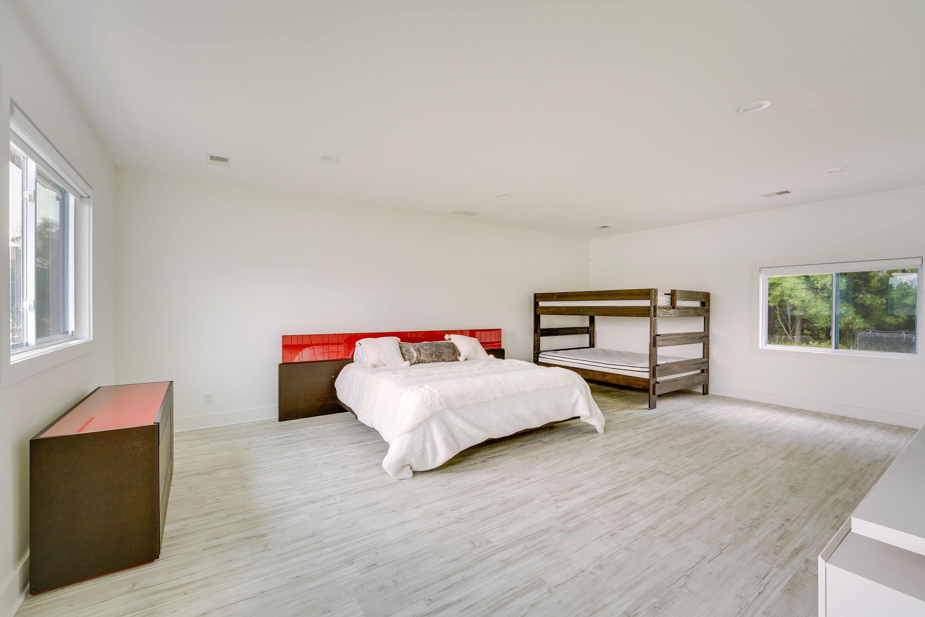 Bedroom 2 | King Bed | Full Bunk Bed (Weight Limit) | Smart TV