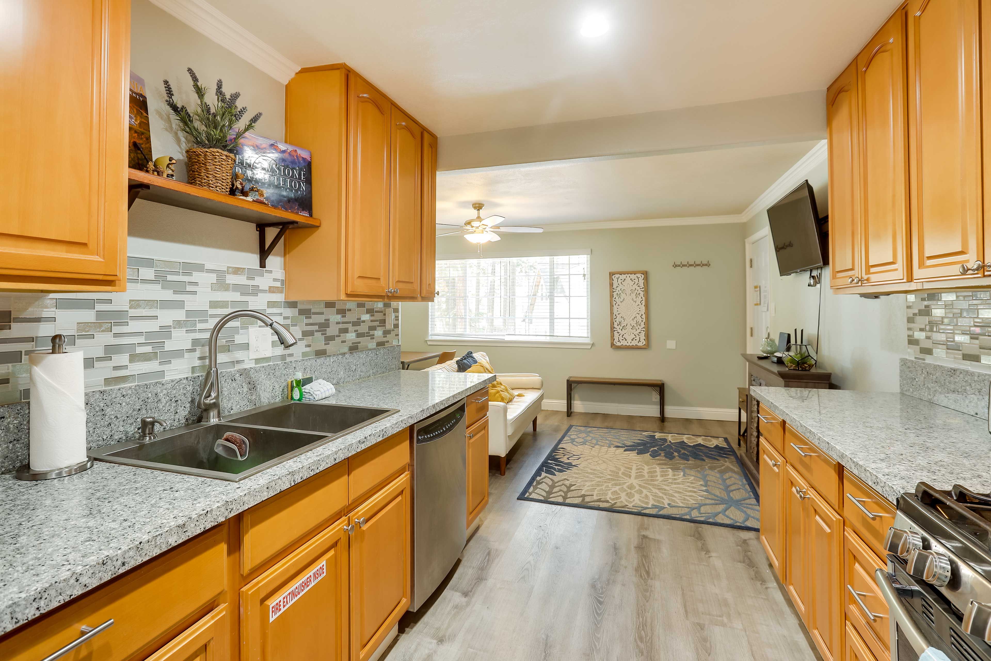 Kitchen | Dishwasher