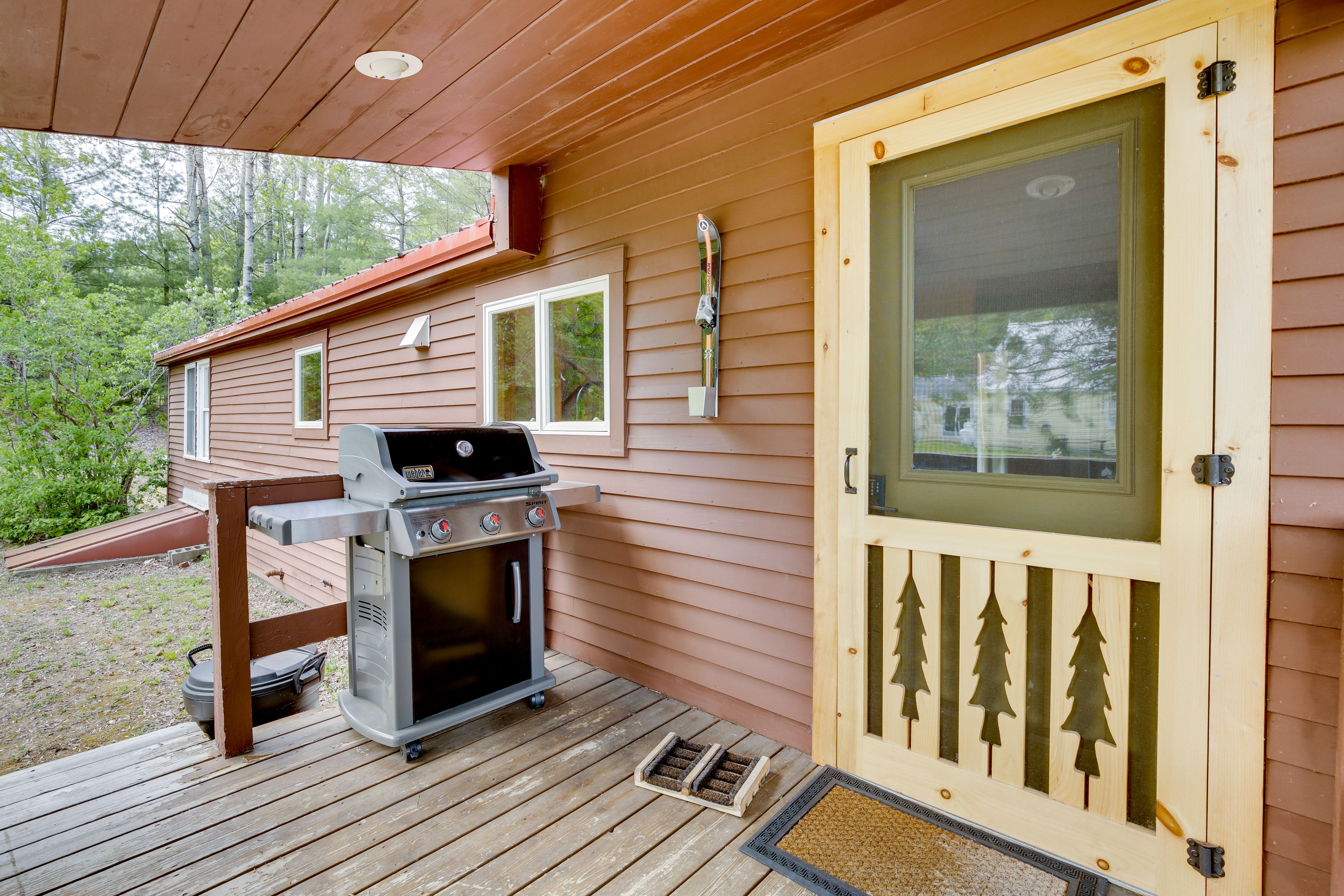 Deck | Gas Grill