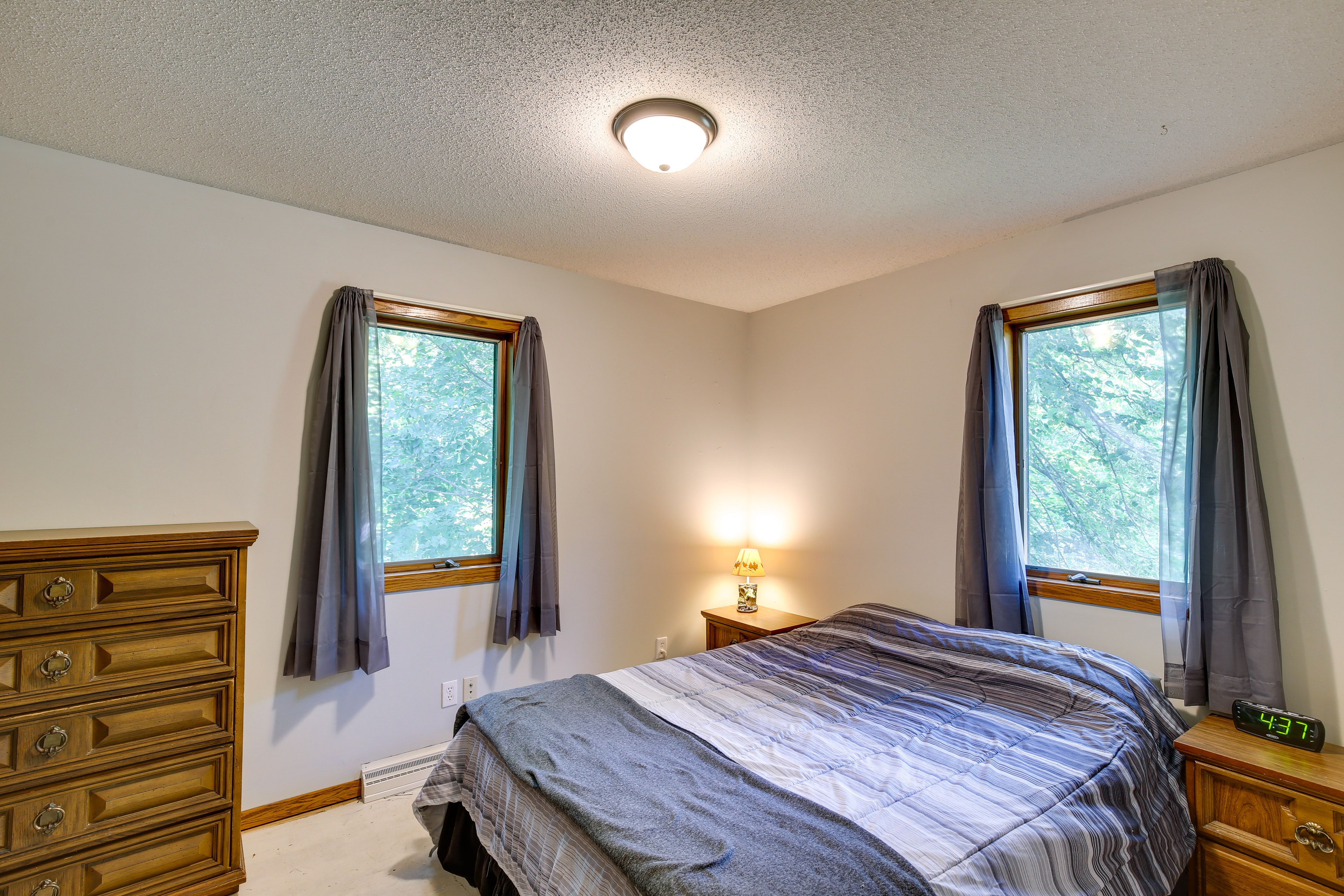 Bedroom 4 | Lower Level | Queen Bed
