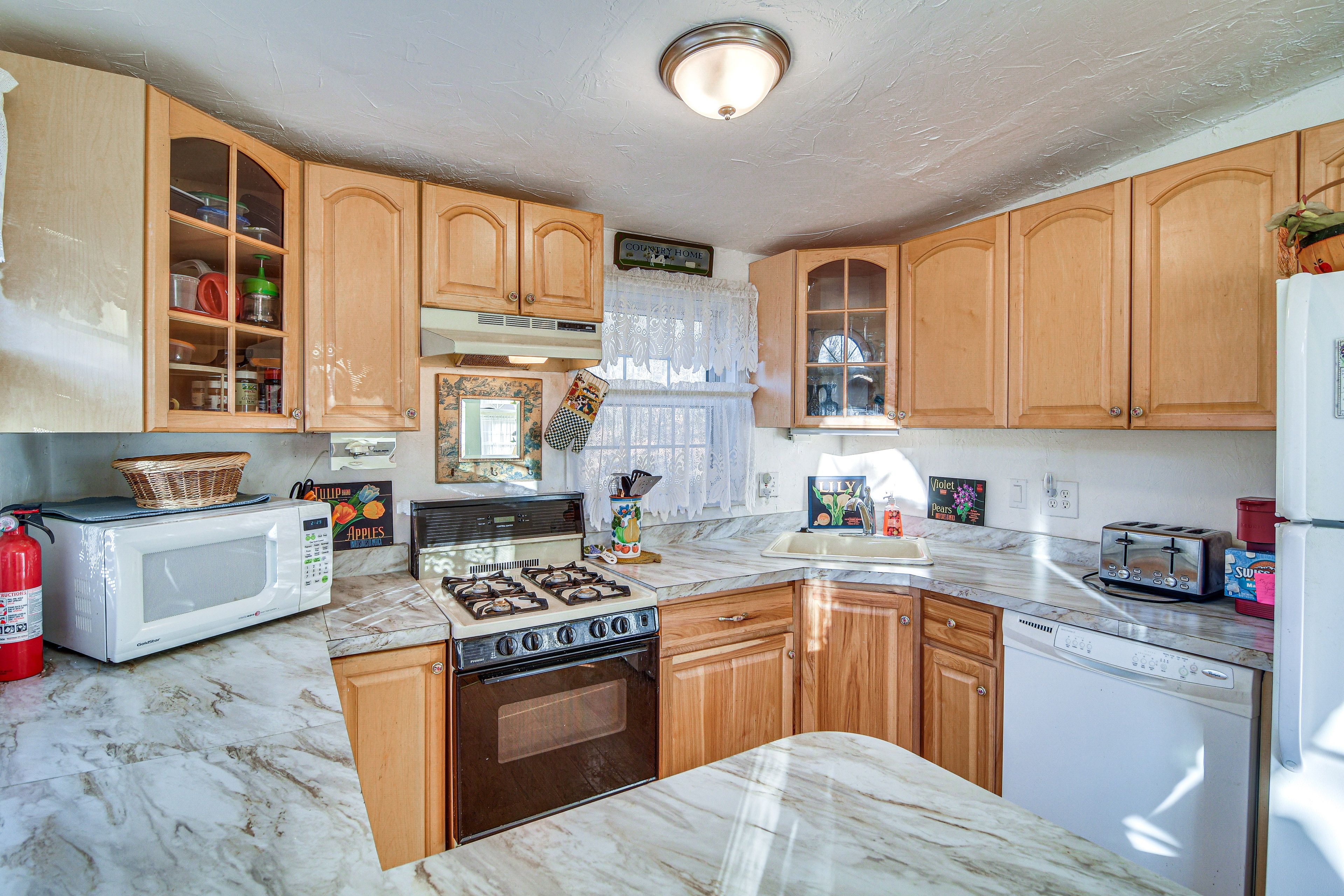 Kitchen | Dishwasher | Keurig Coffee Maker