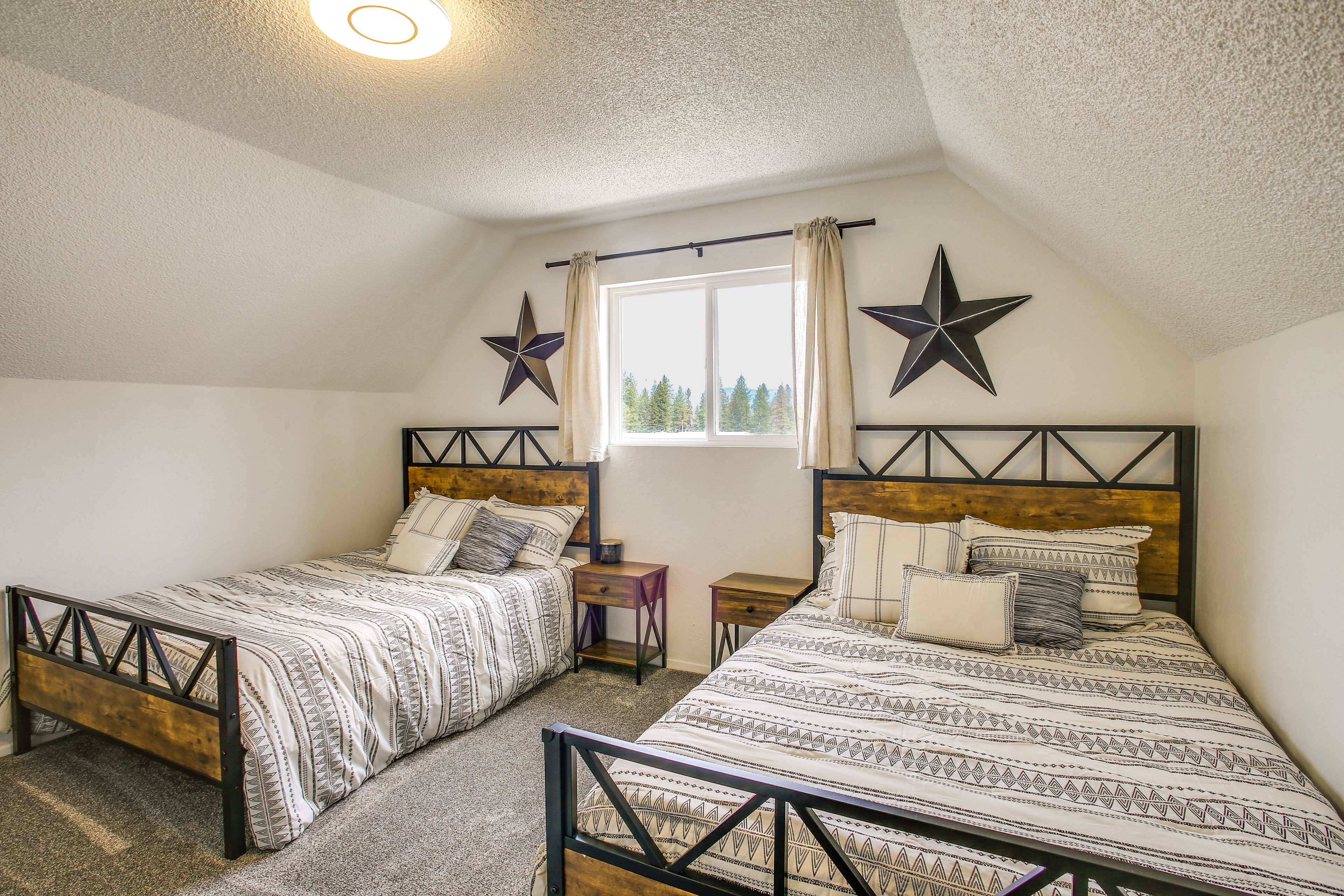 Bedroom 3 | 2 Full Beds