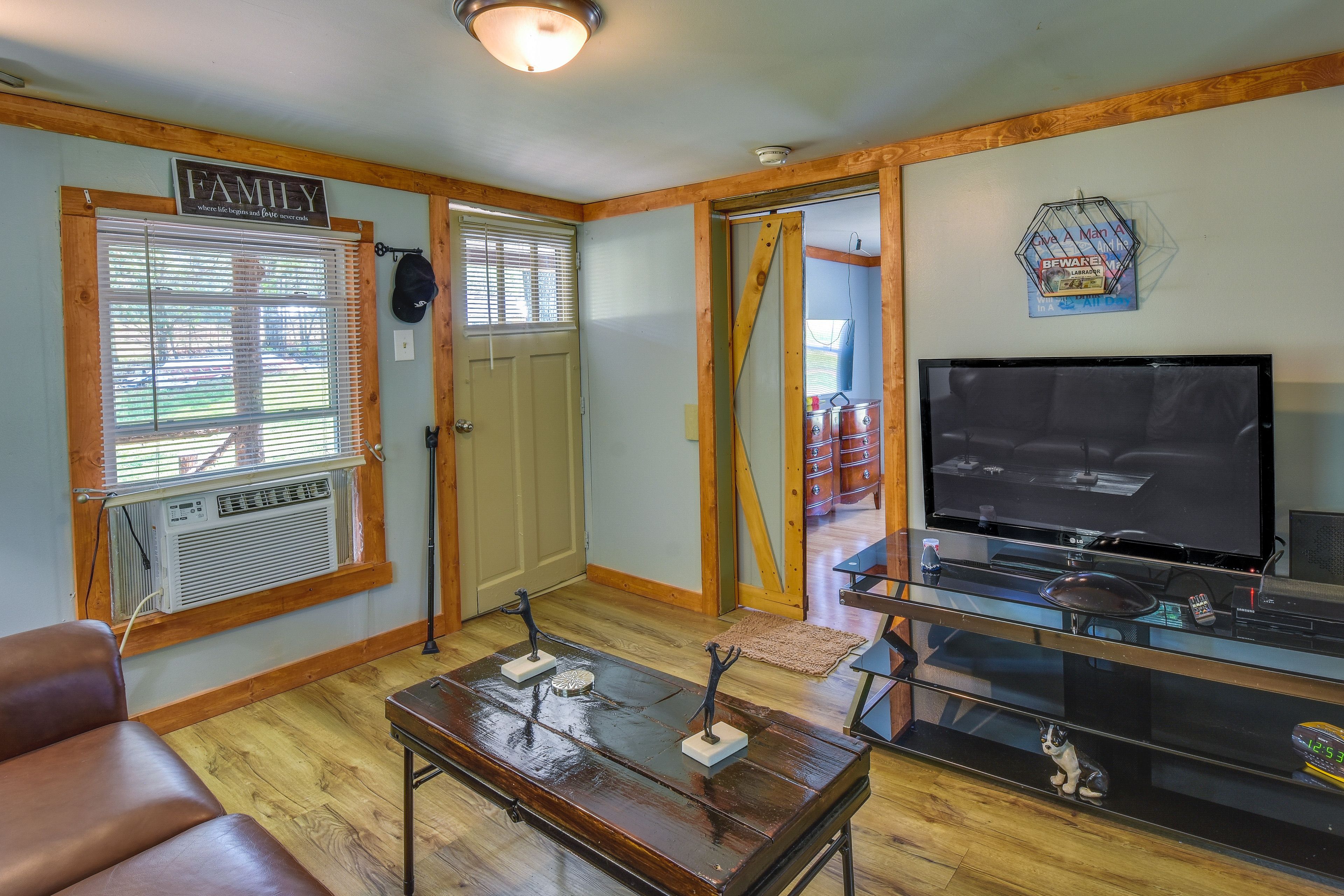 Living Room | Main Level | Smart TV | Window A/C Units