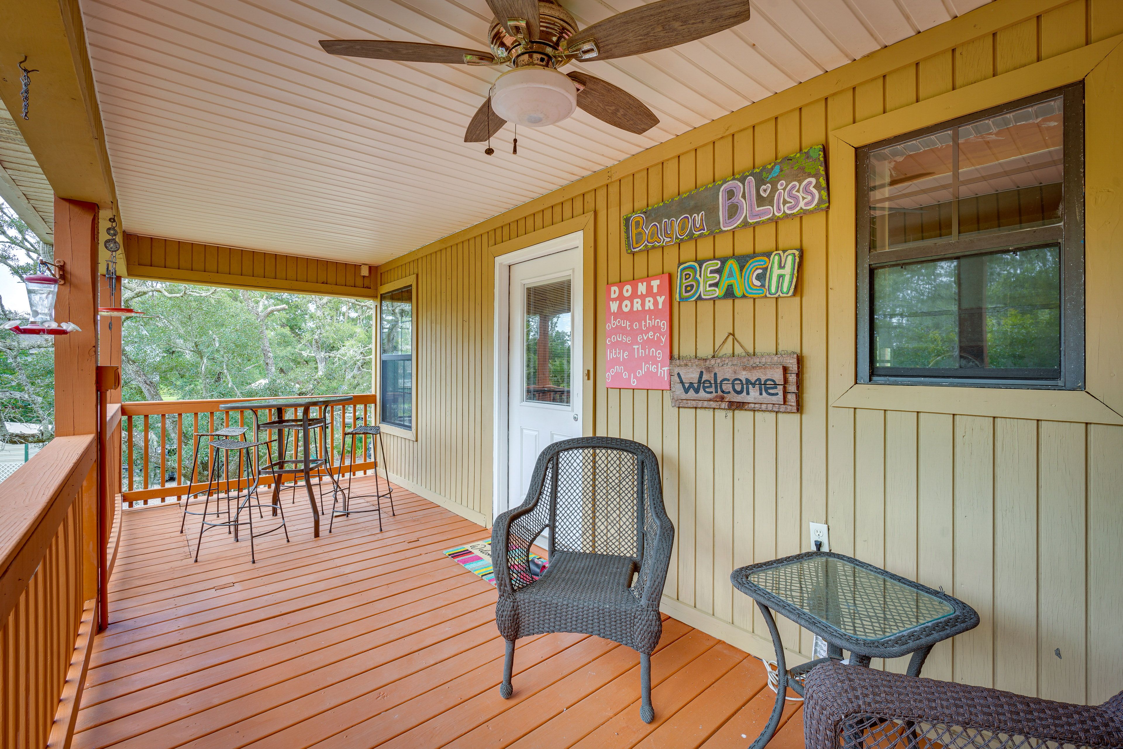 Front Porch | Outdoor Seating