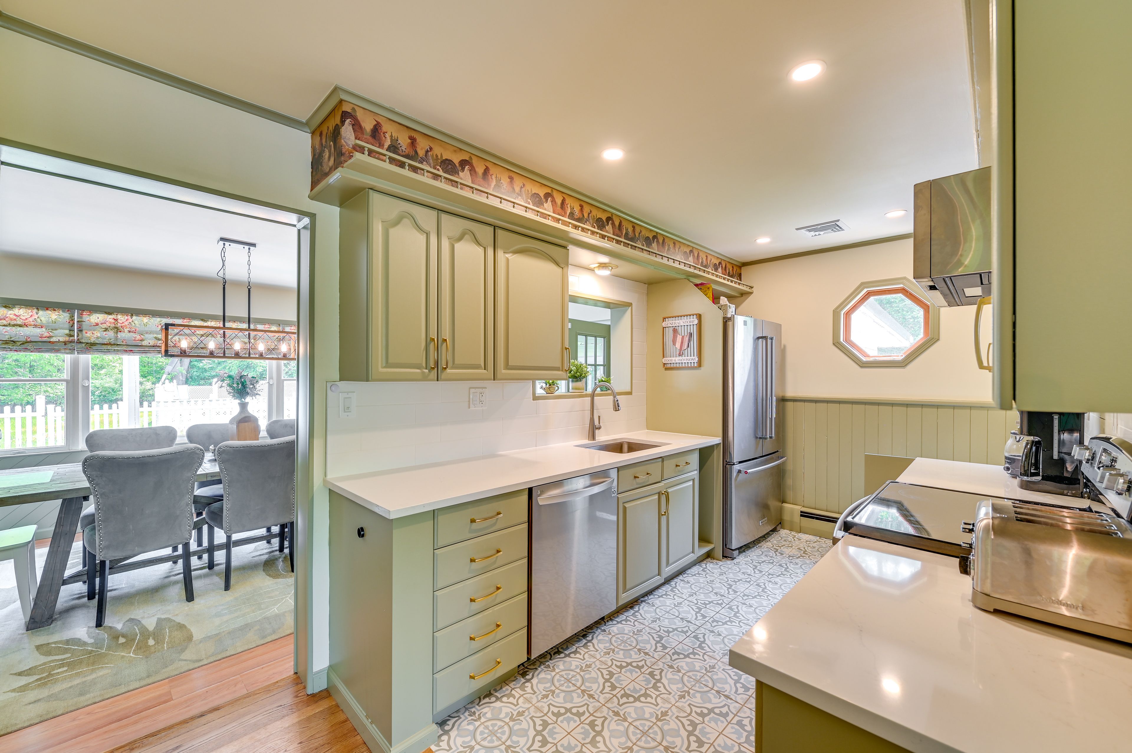 Kitchen | Blender | Dishwasher | Drip Coffee Maker | Toaster