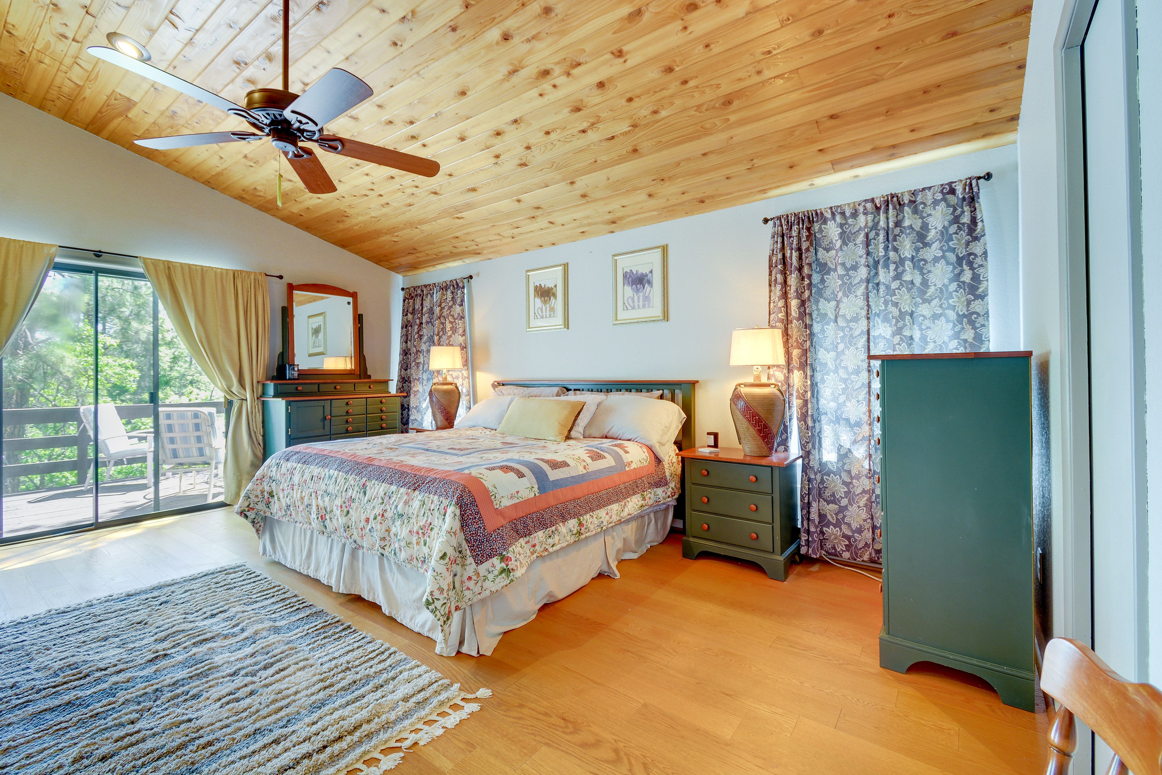 Bedroom 1 | California King Bed | Main Level | Linens Provided