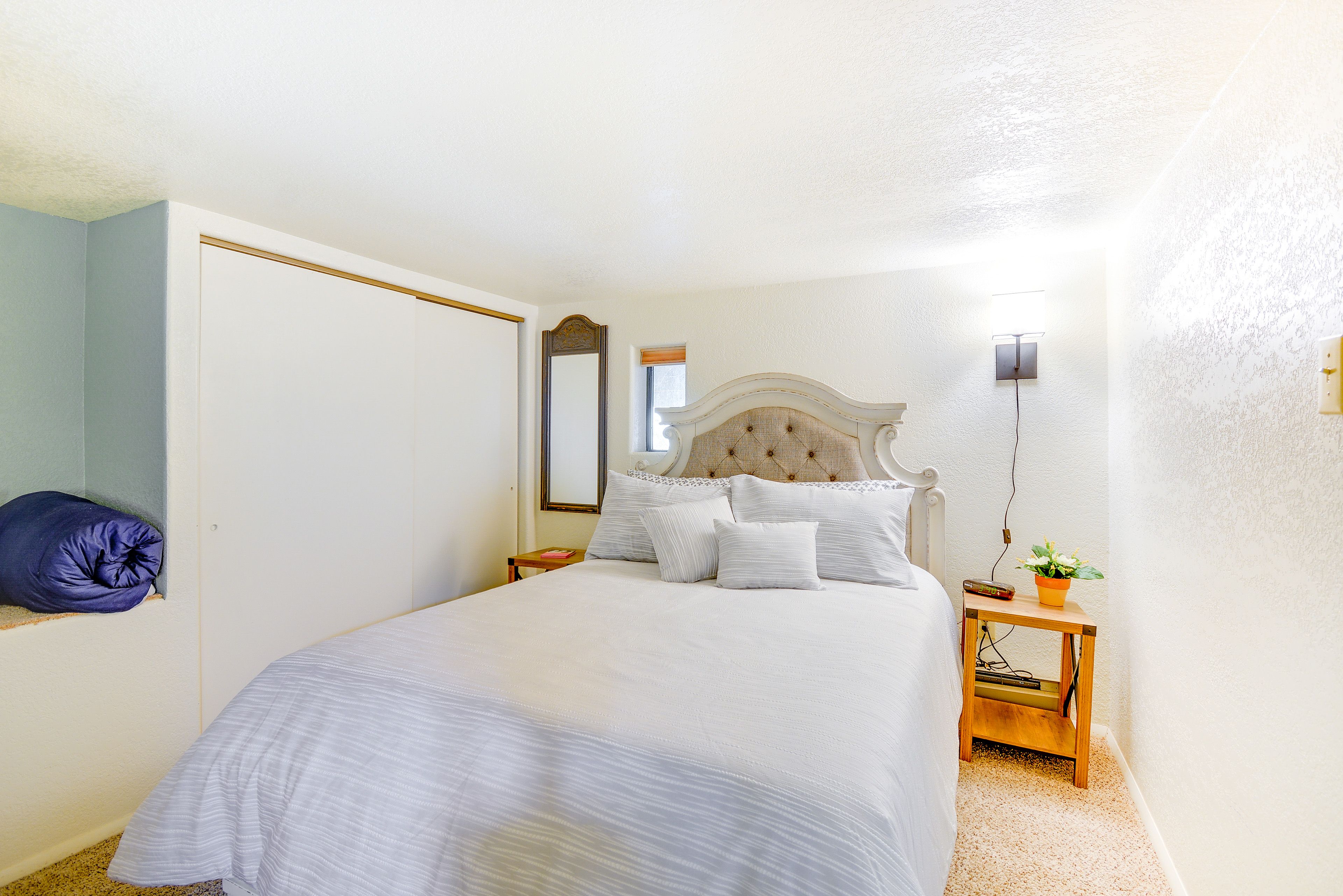 Bedroom 2 | Full Bed | Basement Level | Stairs Required
