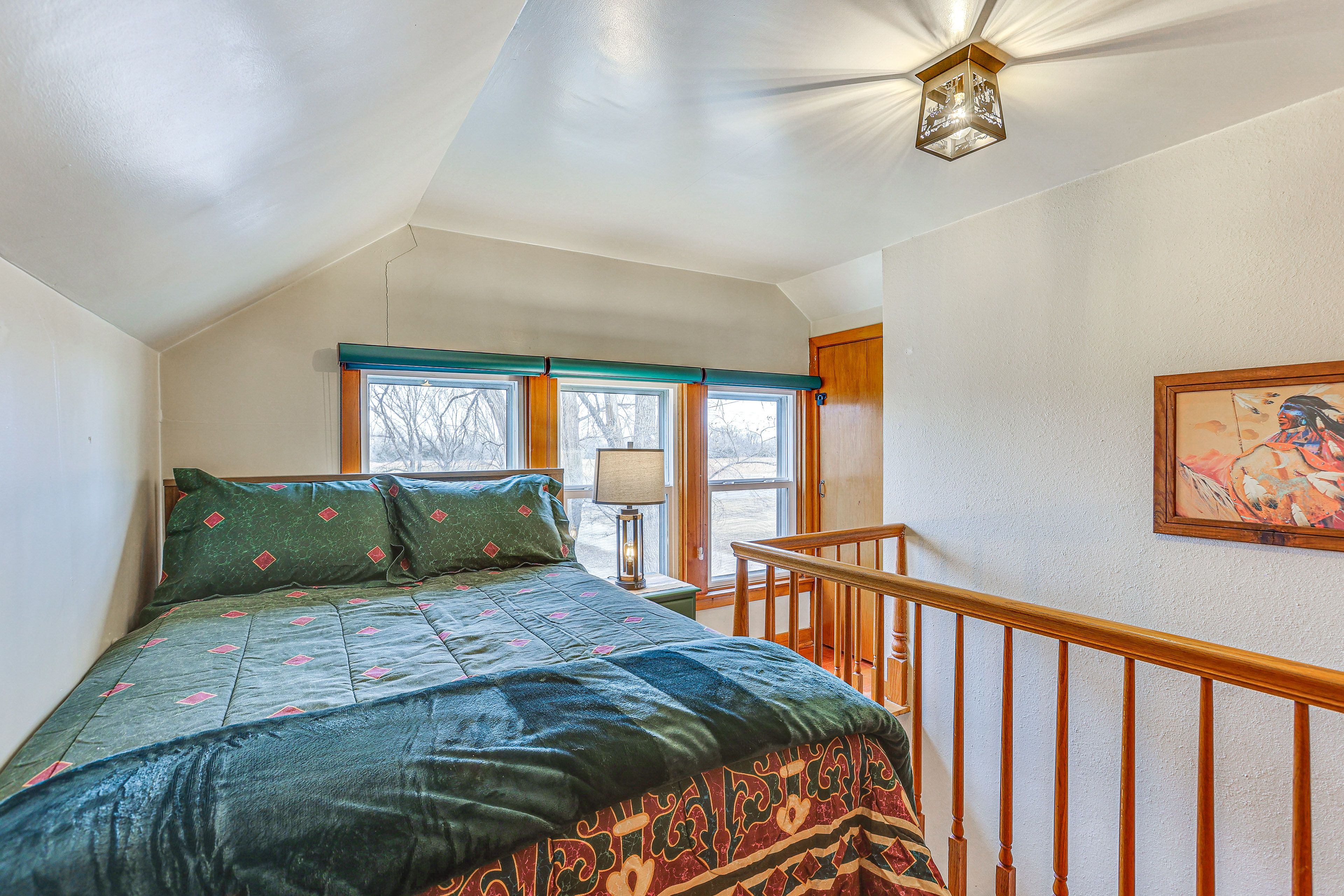 Alcove | Full Bed | 2nd Floor