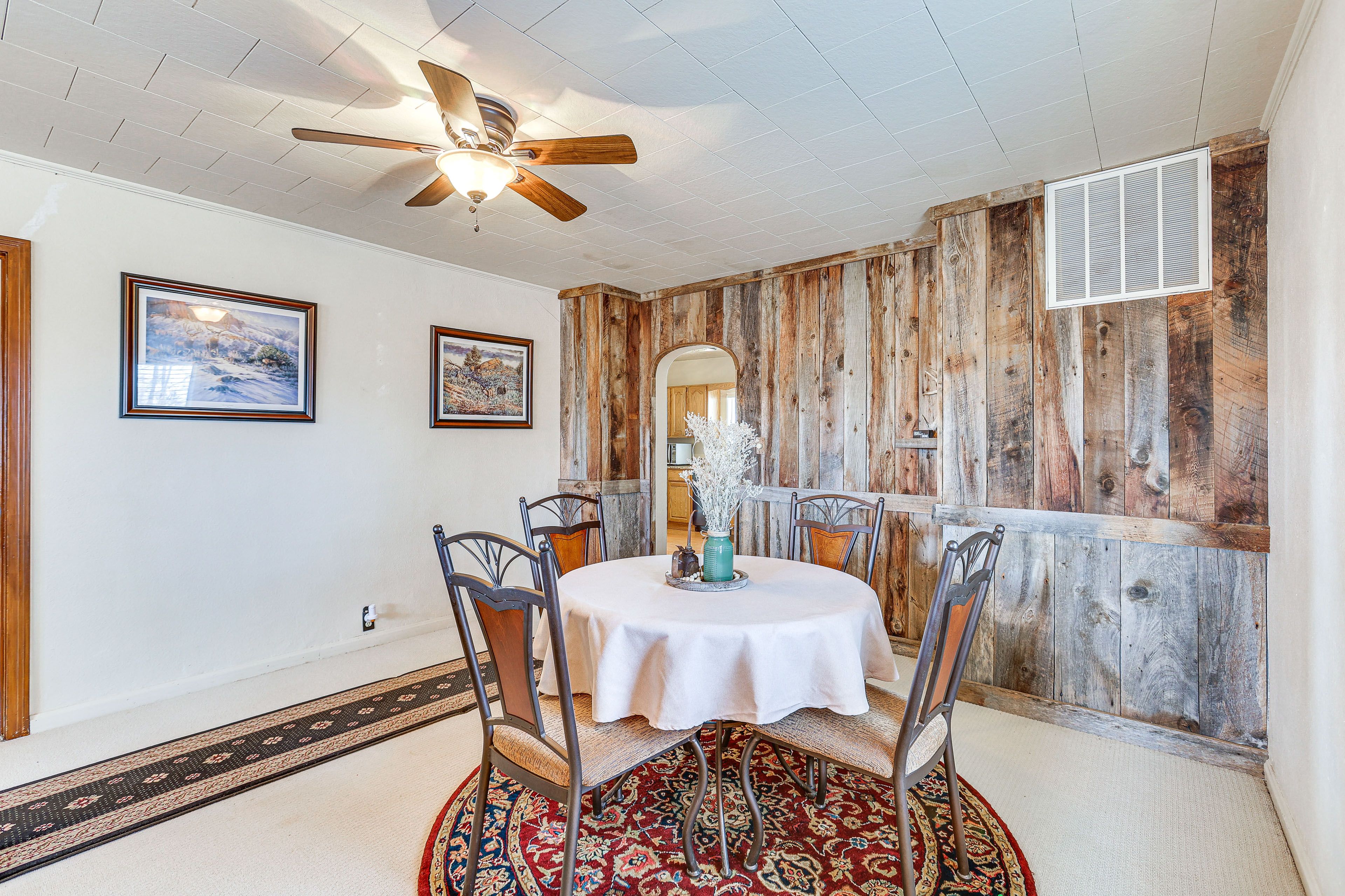 Dining Area | 1st Floor