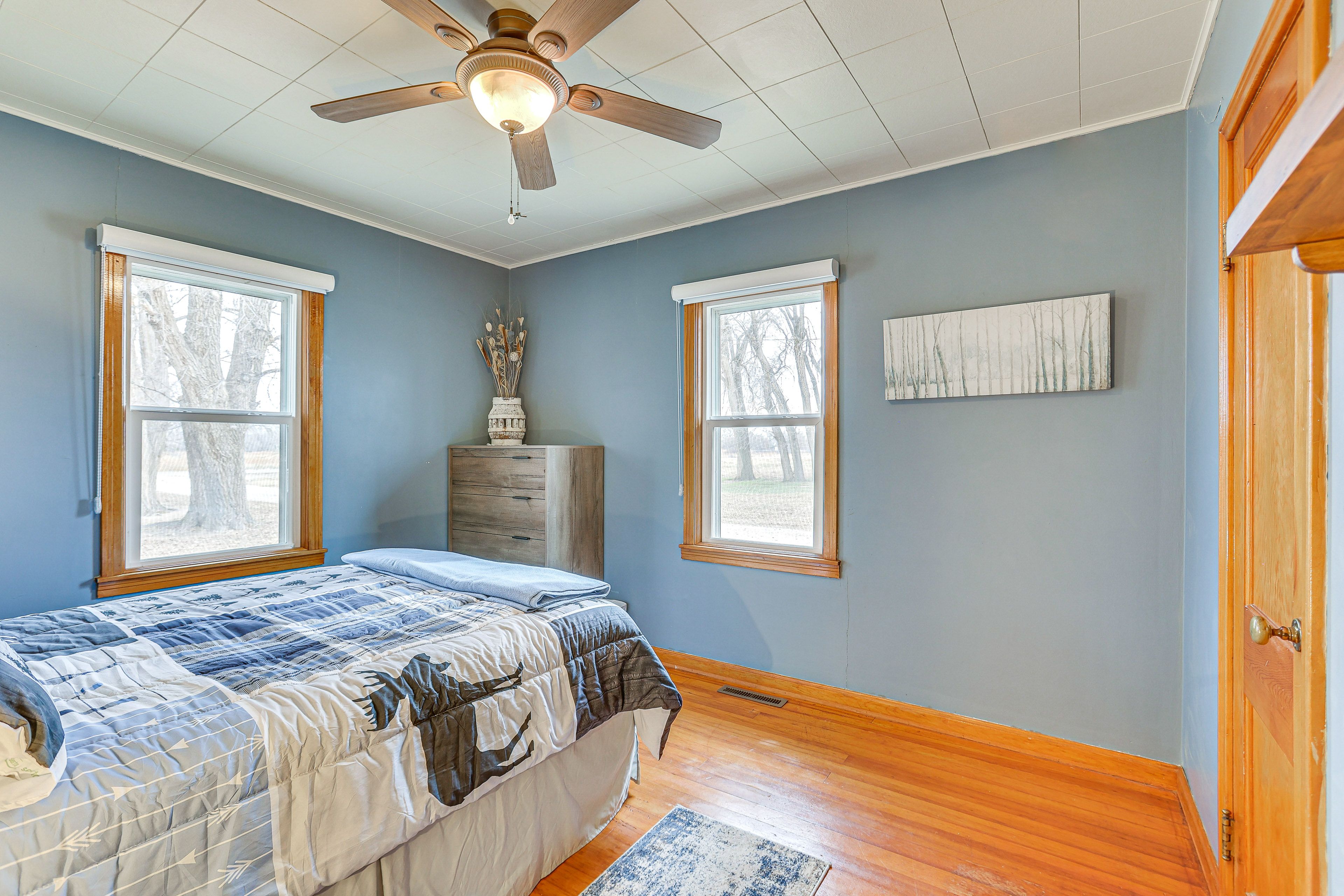 Bedroom 2 | Full Bed | 1st Floor