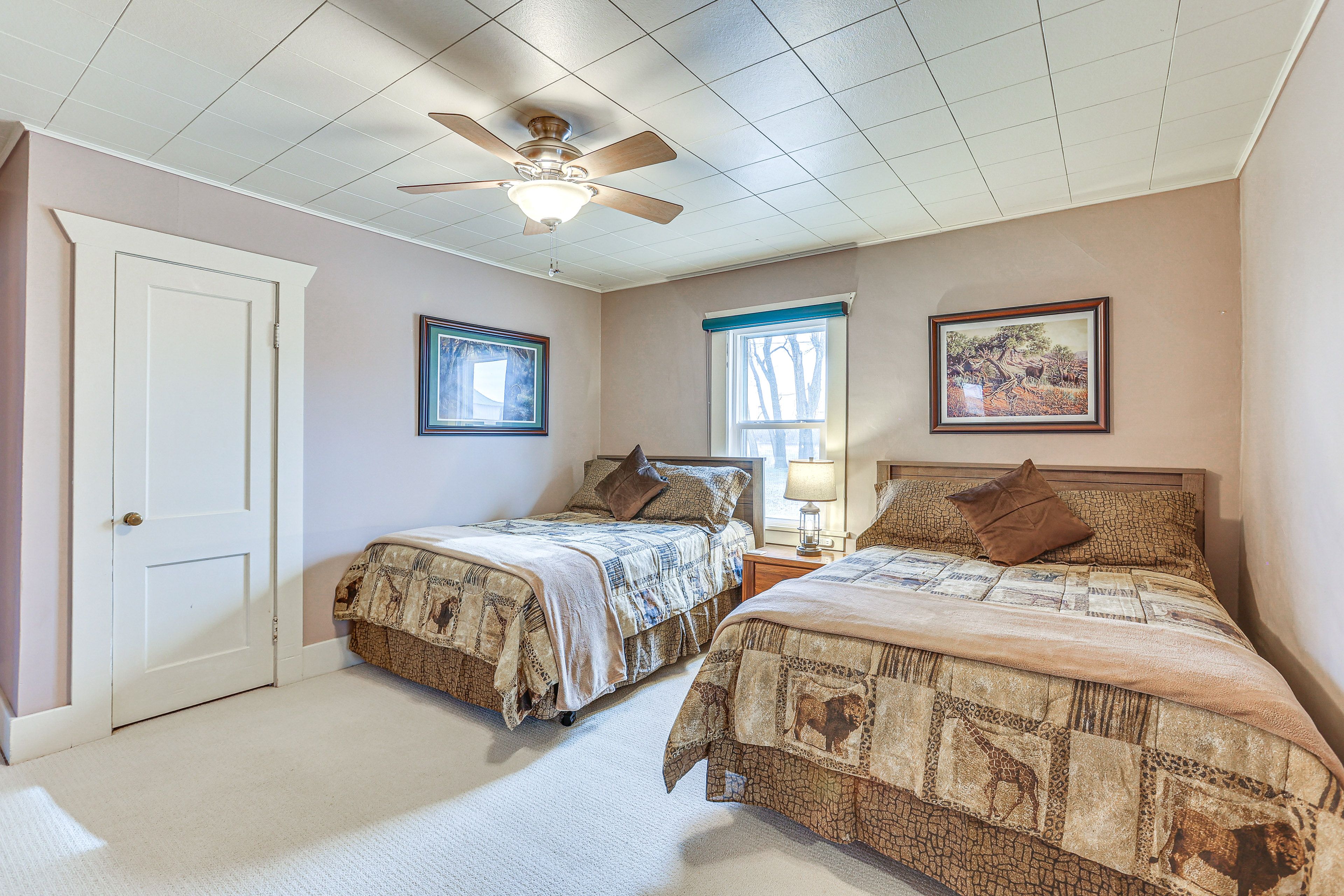 Bedroom 1 | 2 Full Beds | 1st Floor