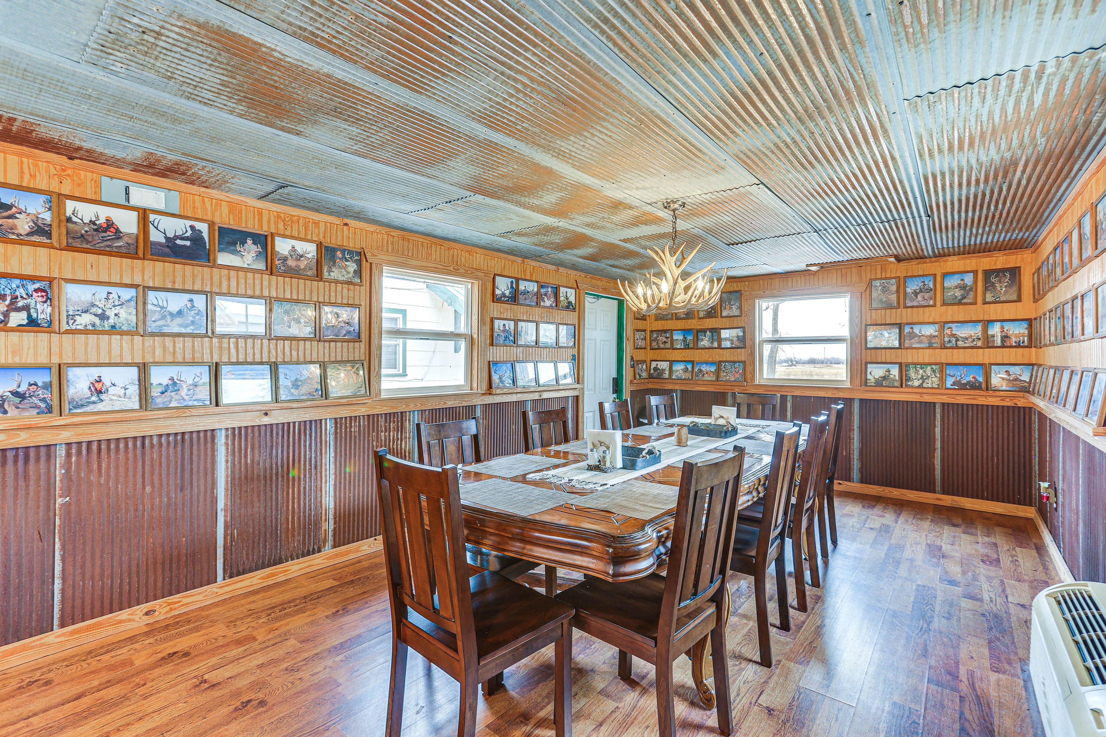 Detached Dining Room | Sideboard | Toaster | Drip Coffee Pot